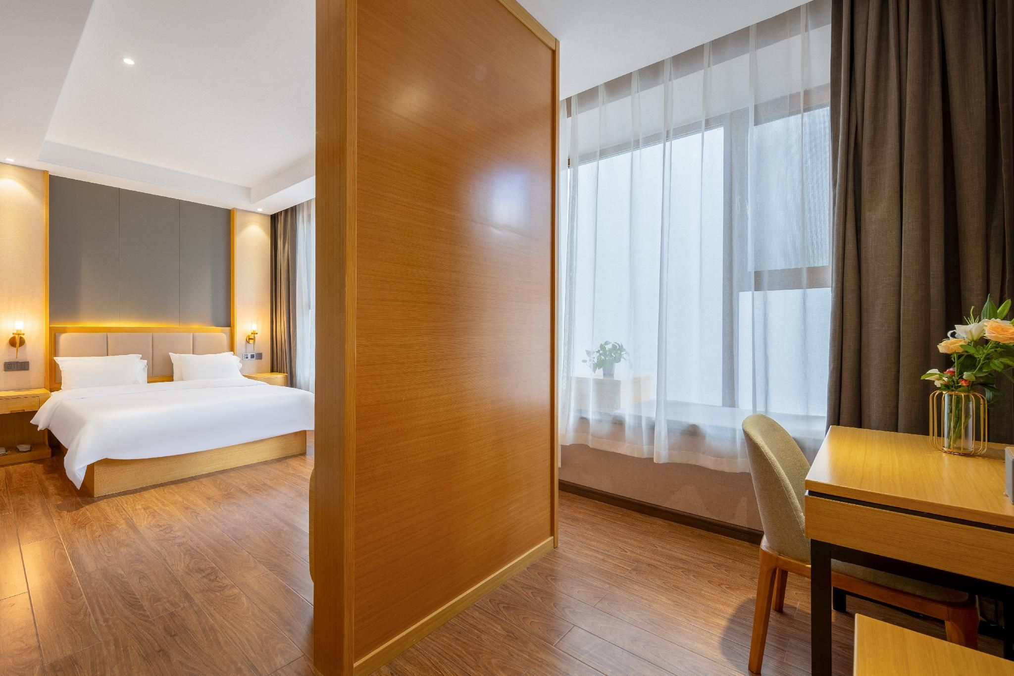 Superior Room, 1 King Size Bed