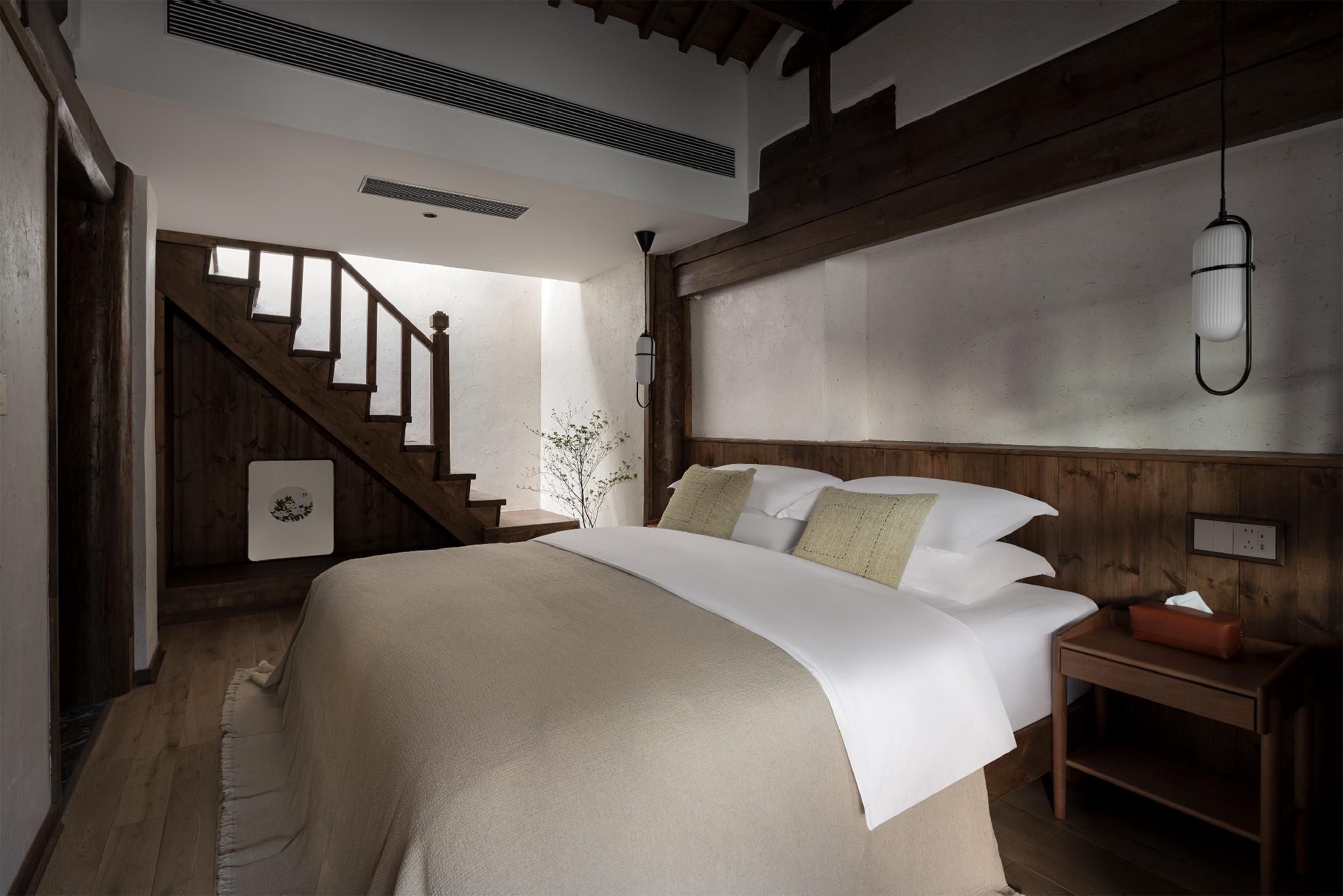 Guest Room with Balcony