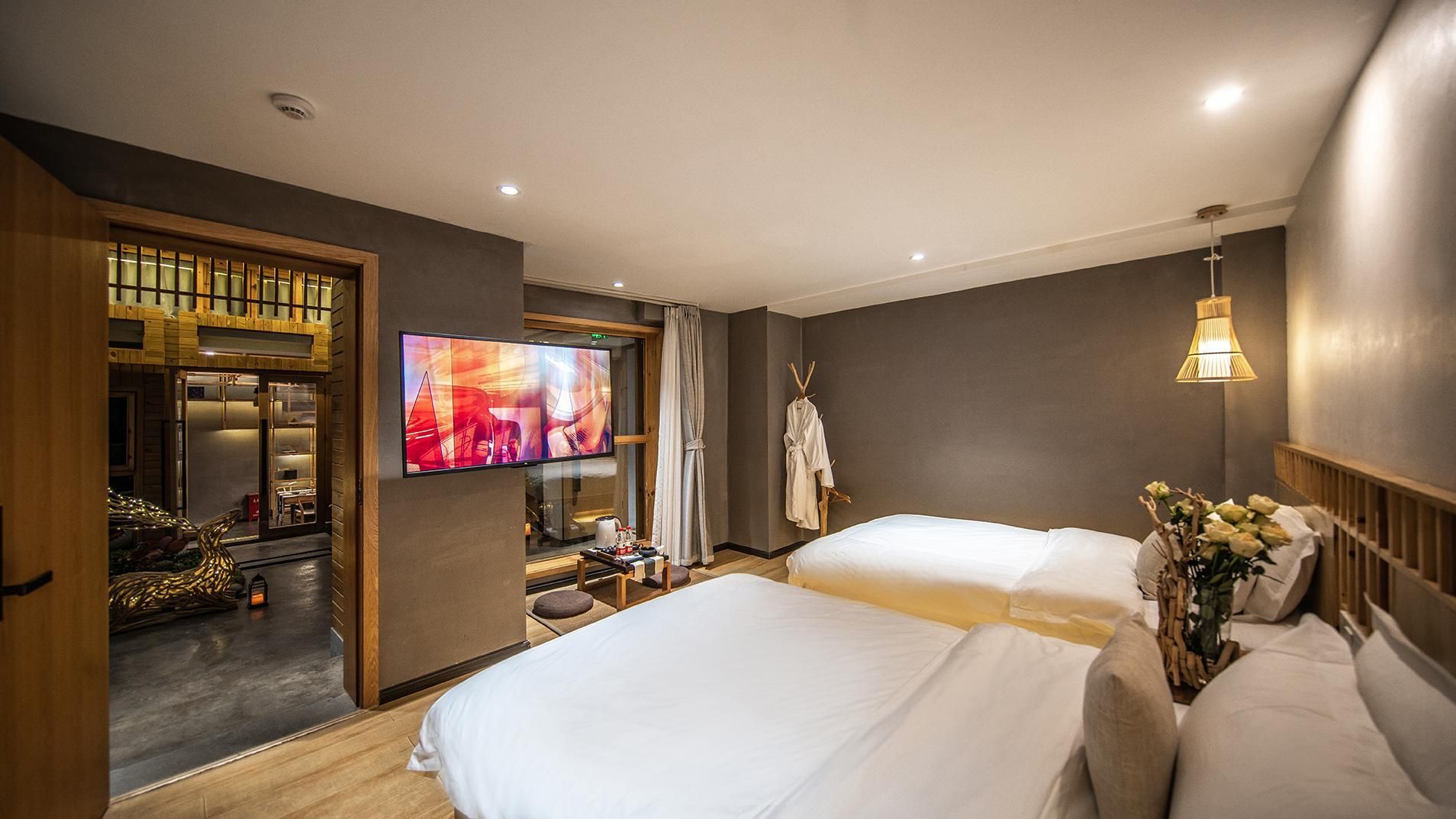 Standard Two Beds