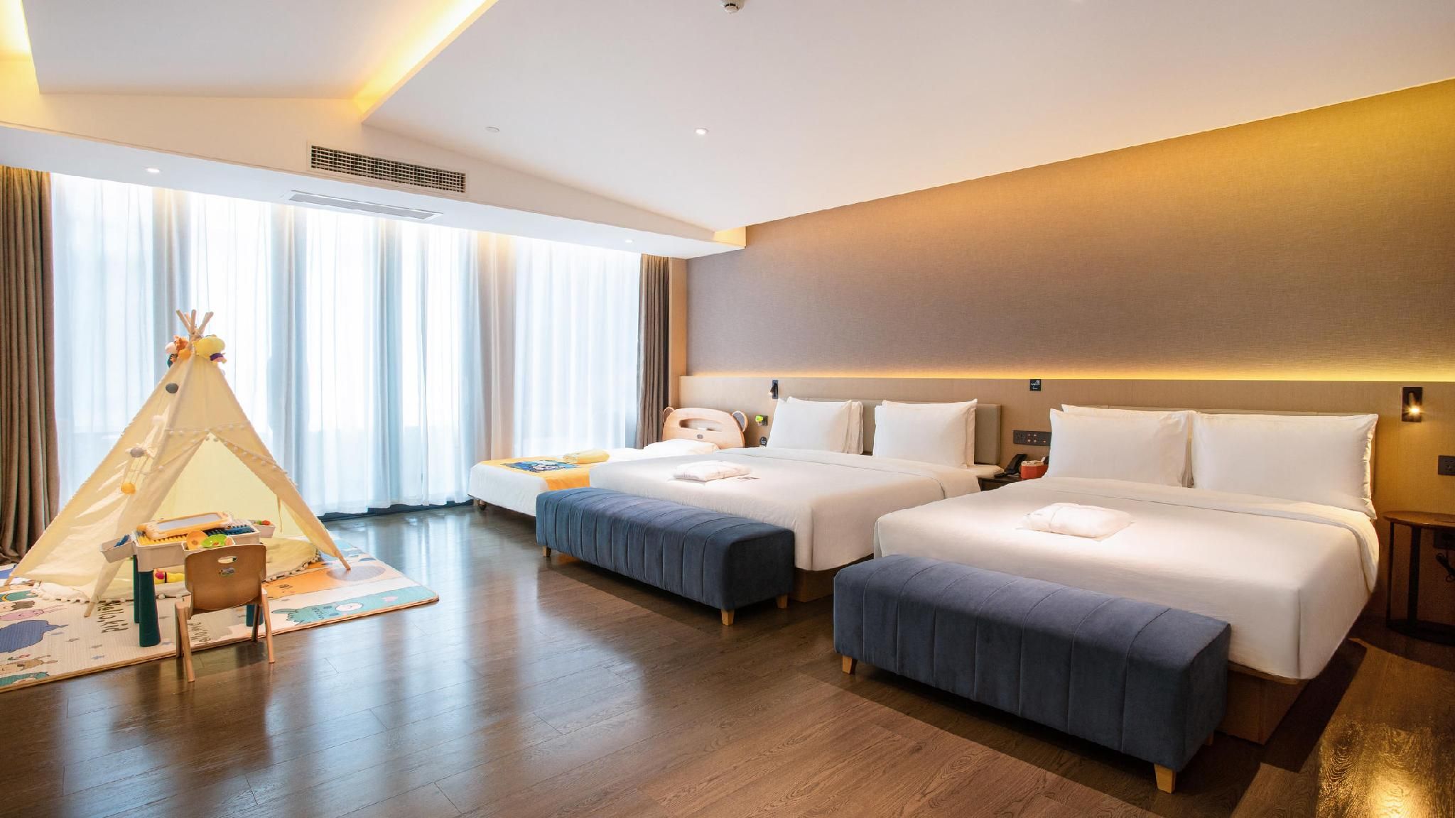 Atour - JIMU Family Bonding Suite
