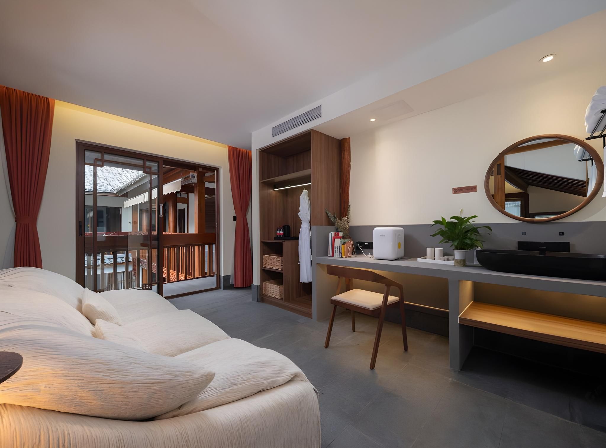 Starlight Suite