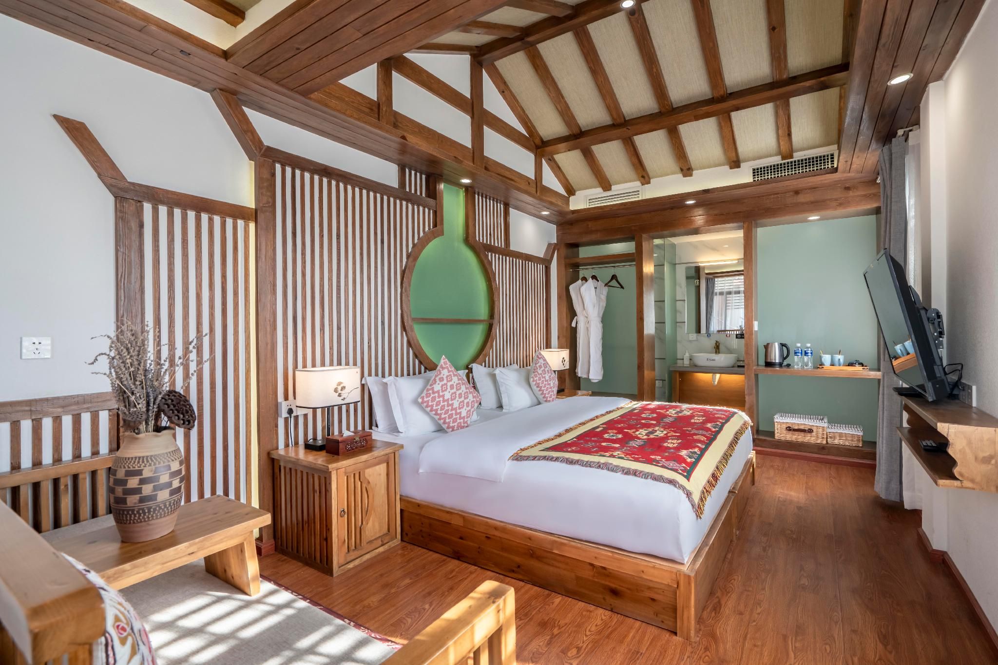 Spacious Twin Room