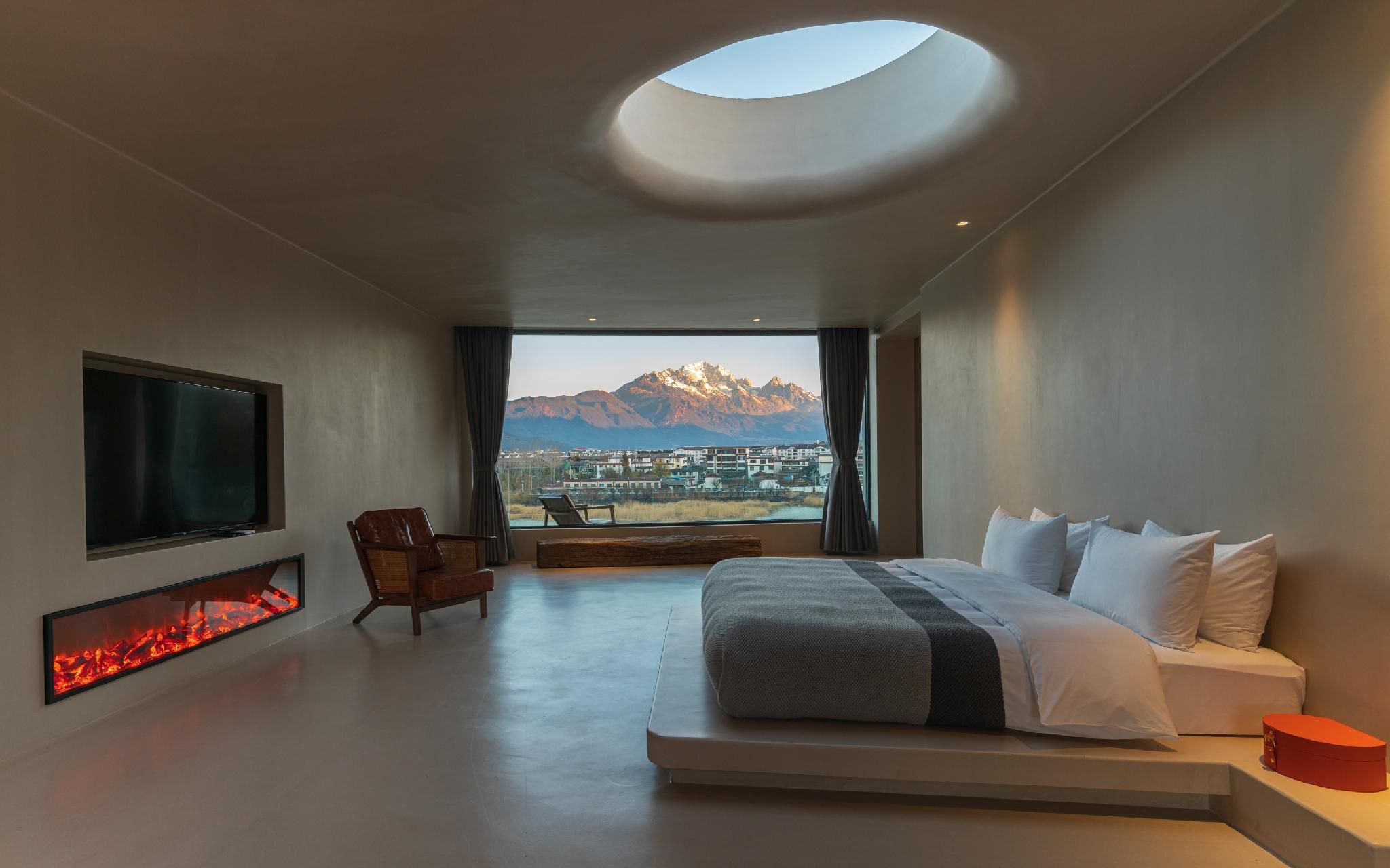 Suite with Double Bed - Non-Smoking