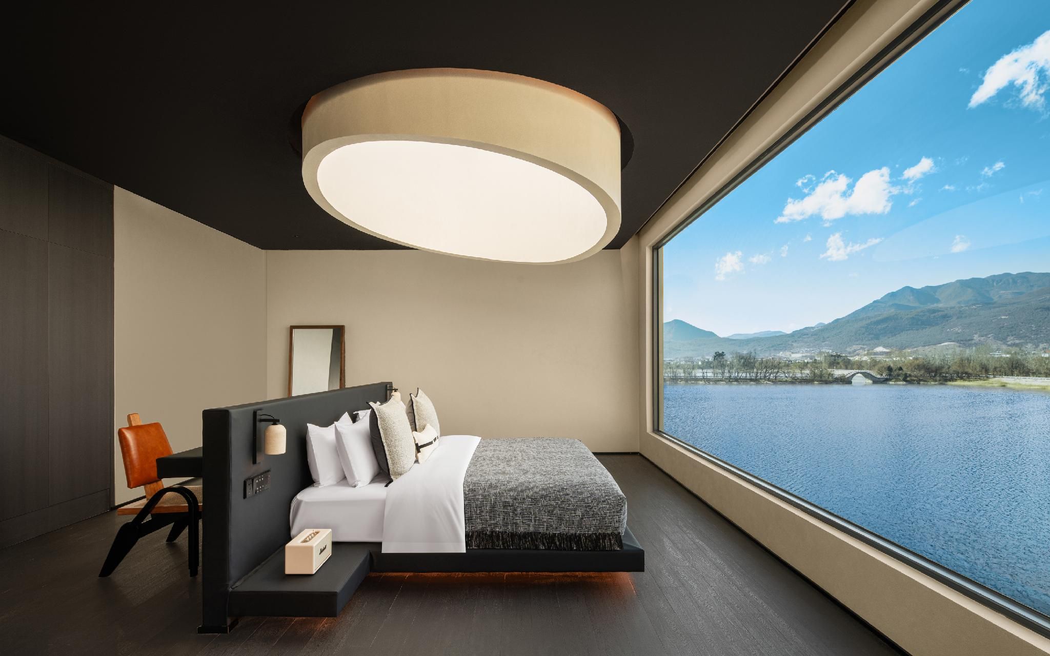 Suite Room