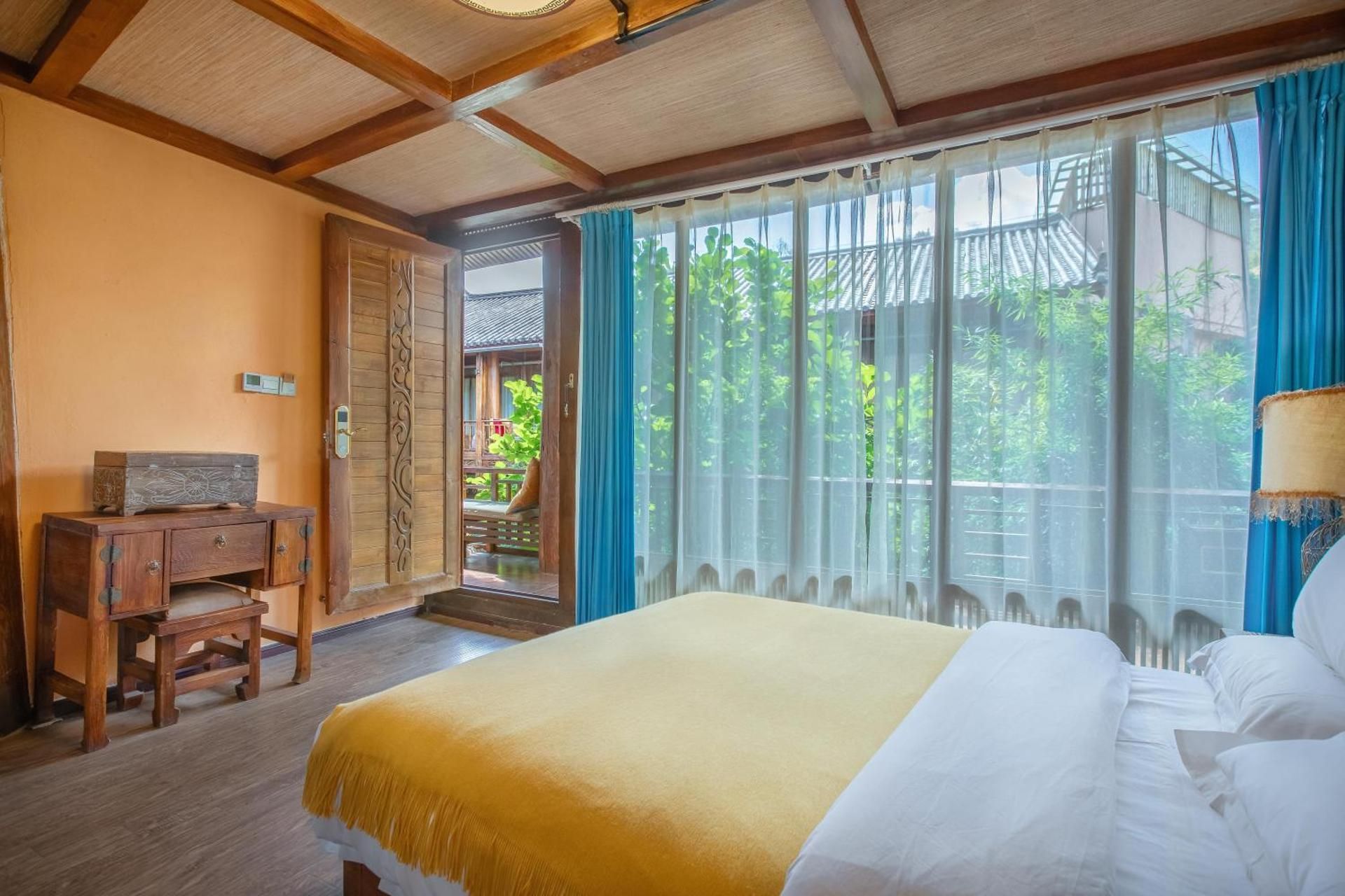 Superior Twin Room with Garden View