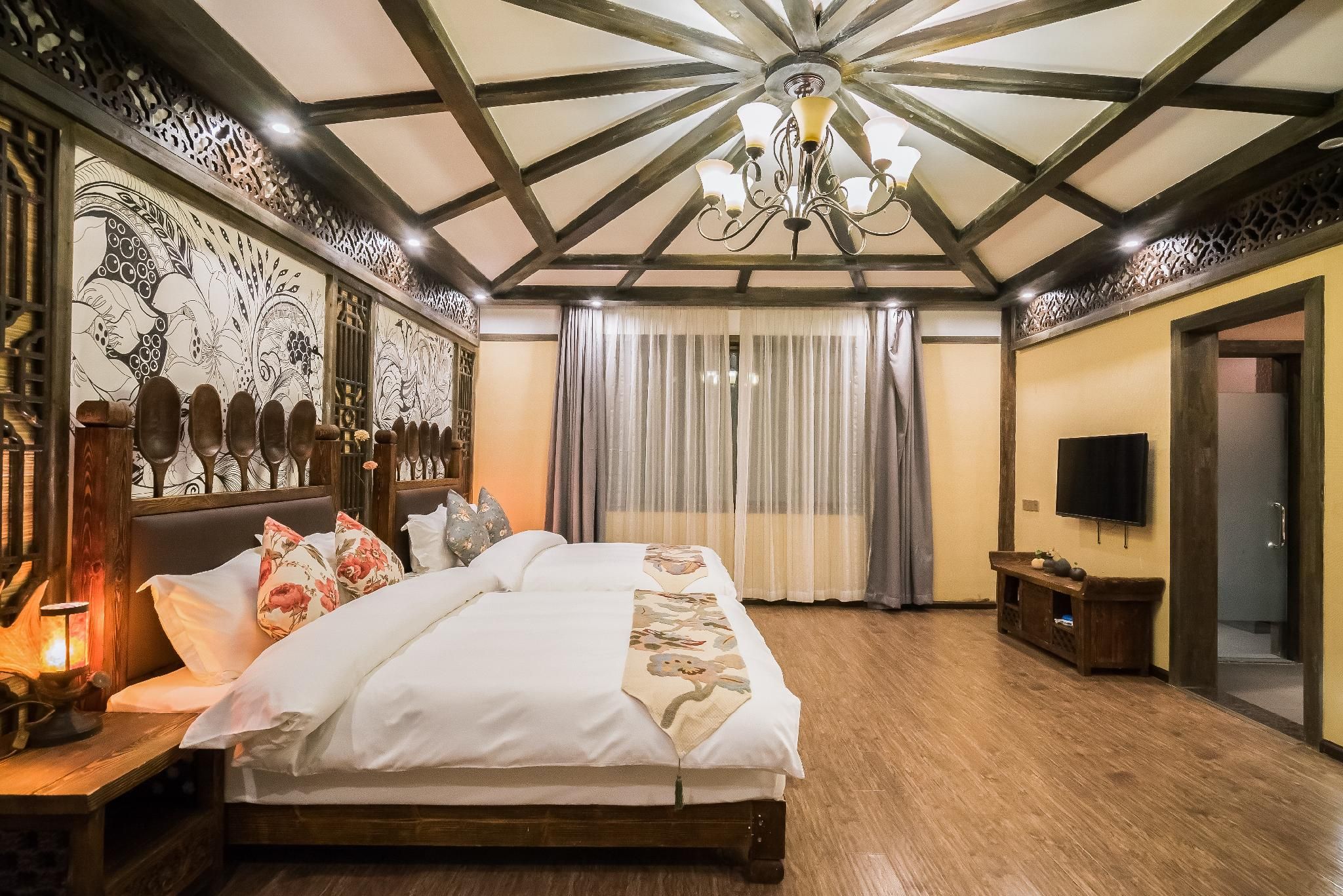 Superior Plus Twin Room