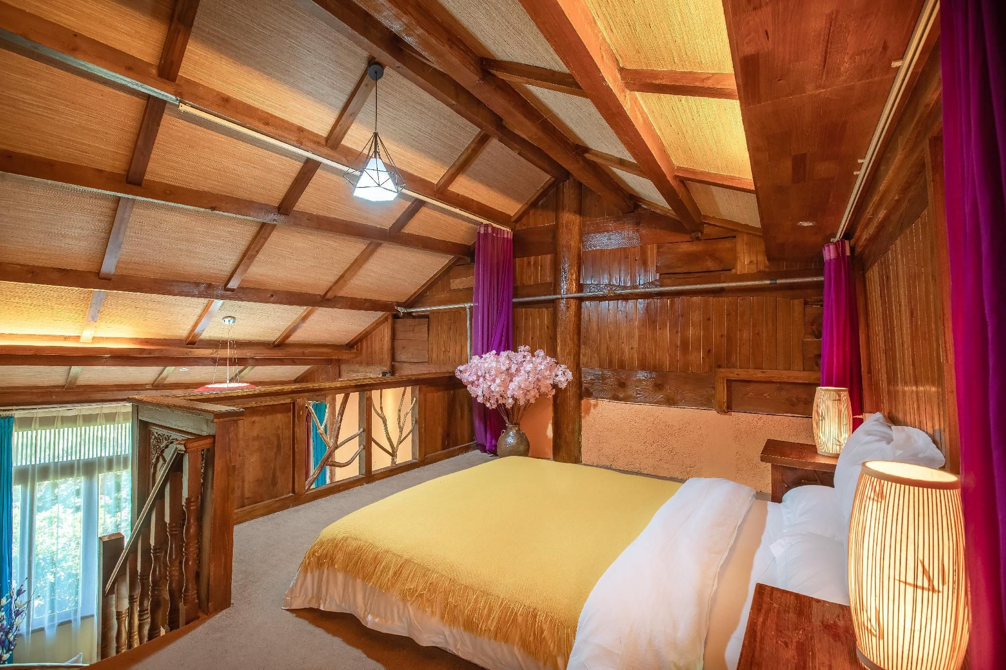 Loft Room 2