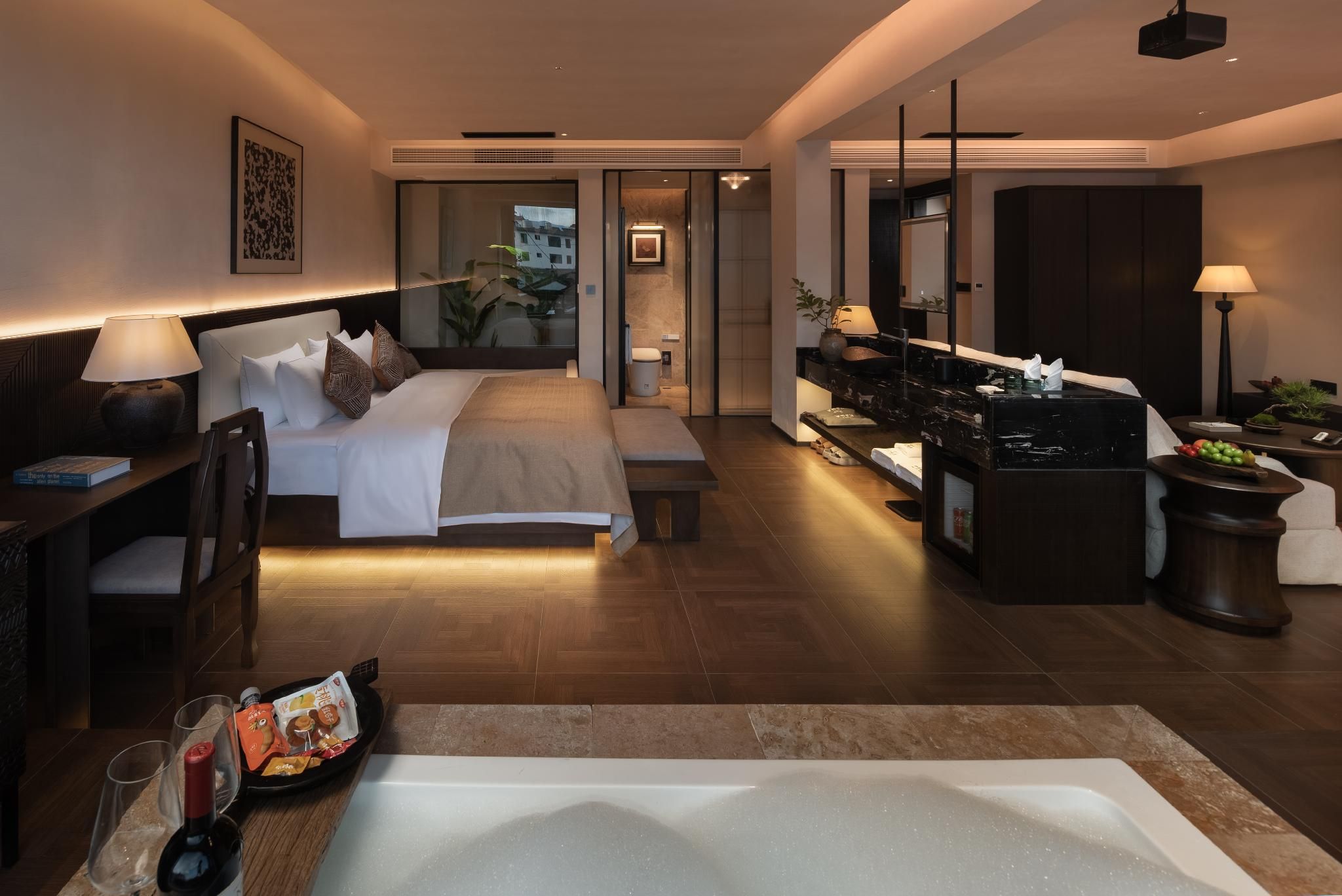 Mountain View Suite Queen