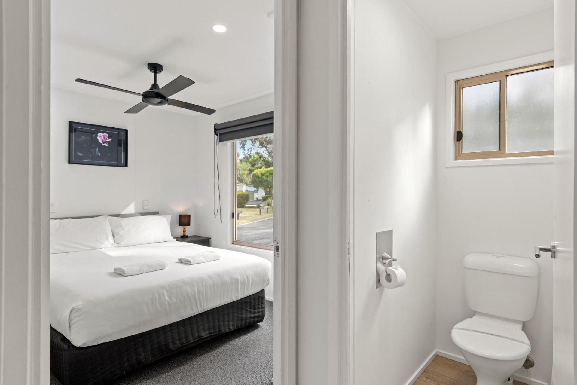 Deluxe Riverview Cabin