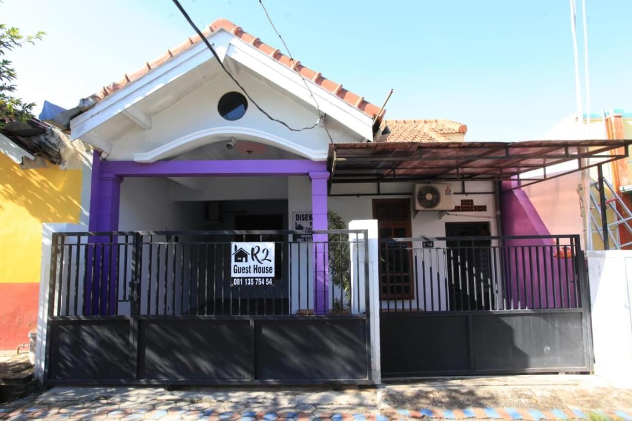 R2 Guest House