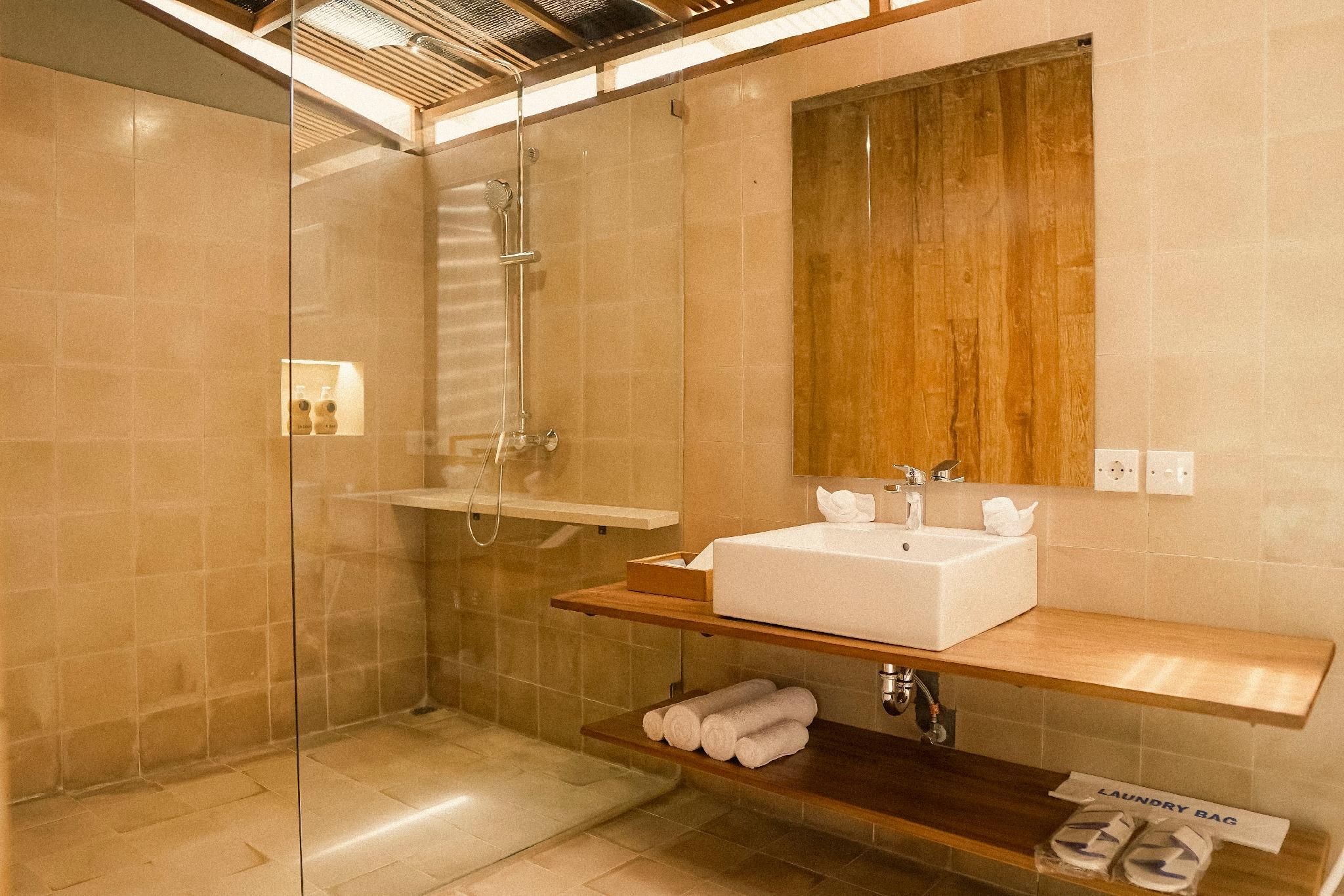 Ijen Estate Resort And Villa Deluxe 2