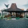 Ijen Estate Resort And Villa