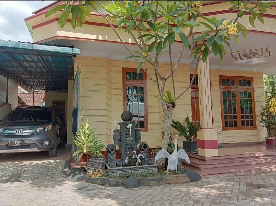 Hostel TARUNA