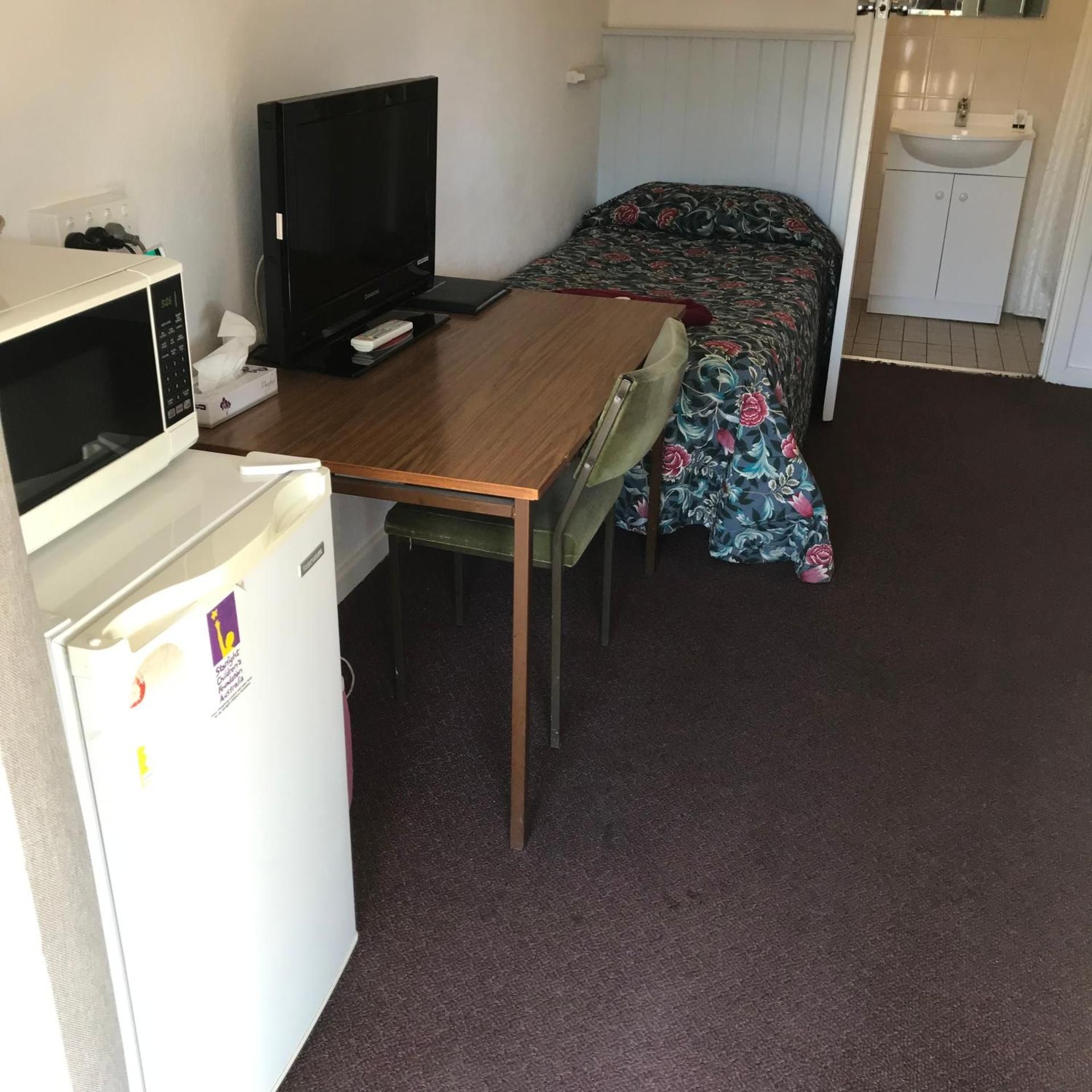 Budget Single Room