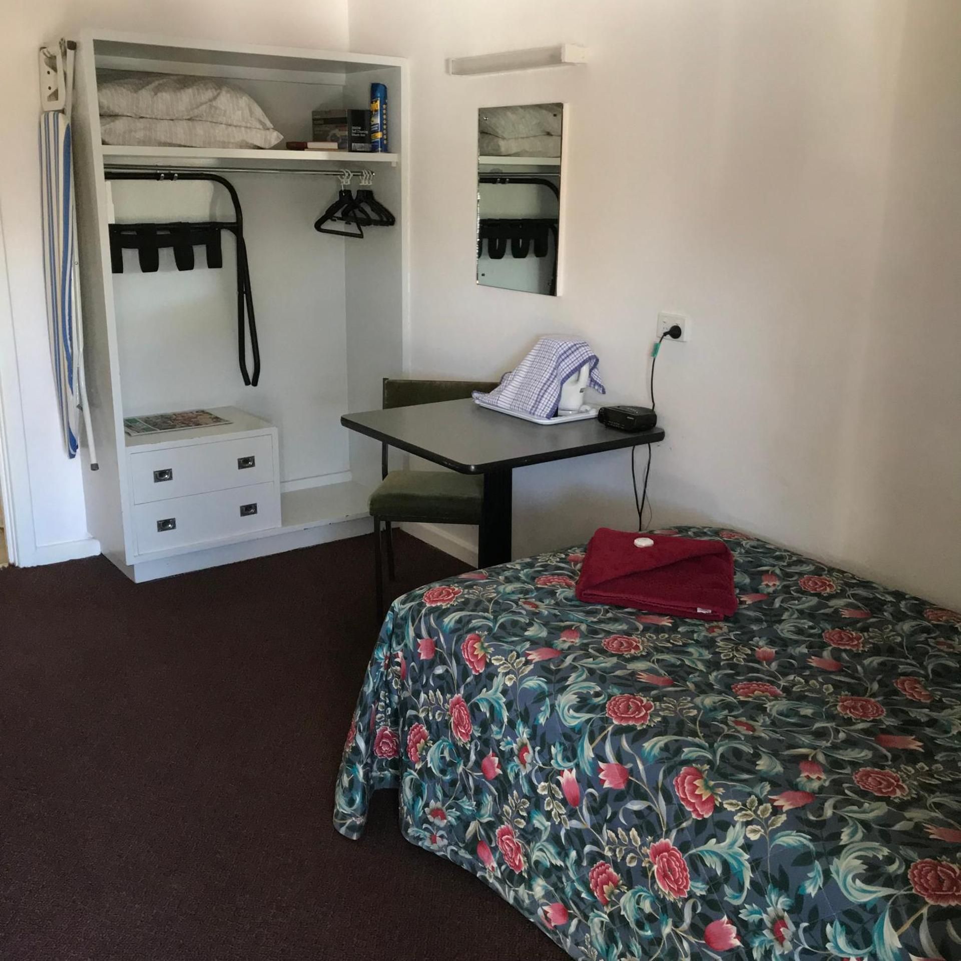 Budget Single Room