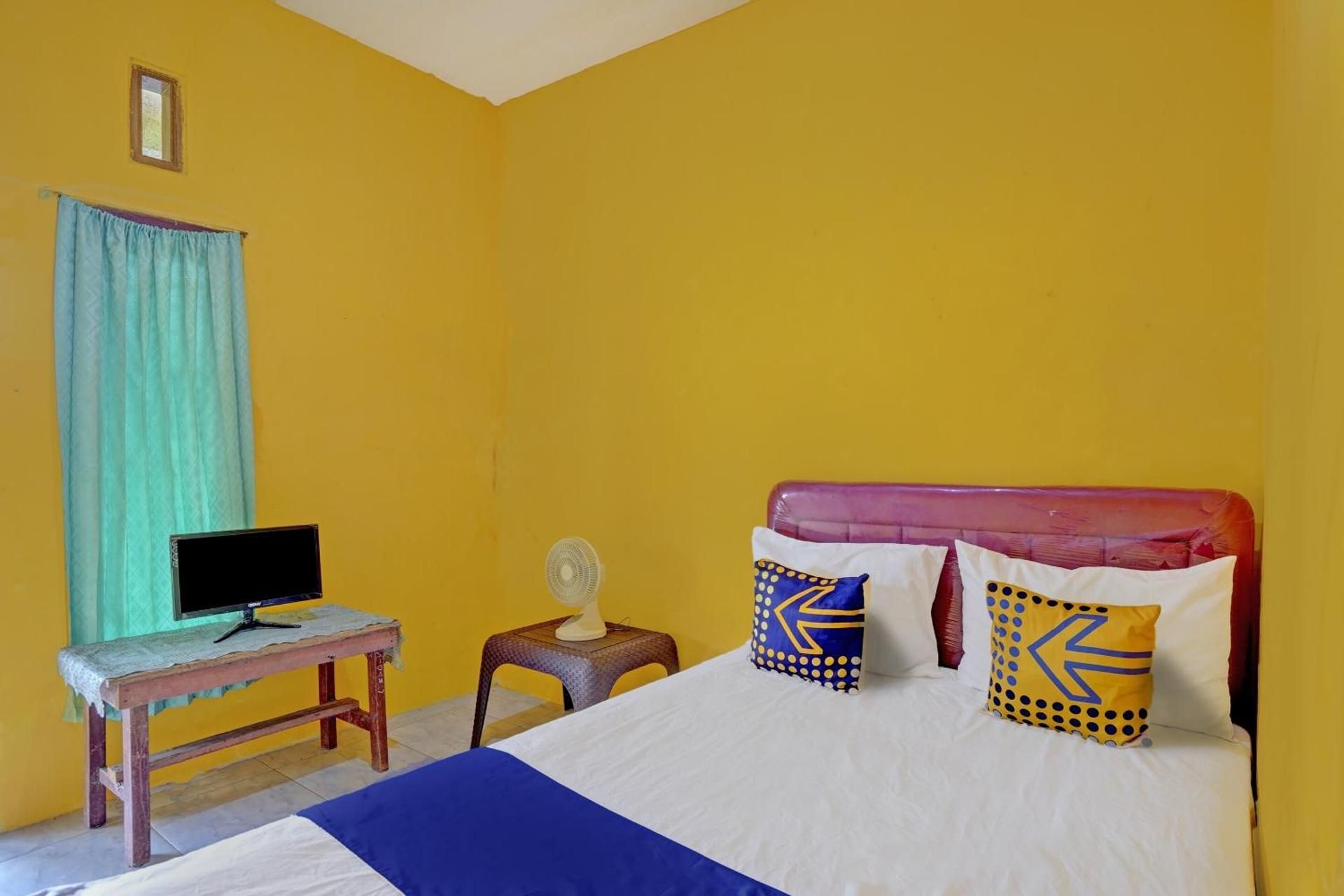 Double Room without Air Conditioning