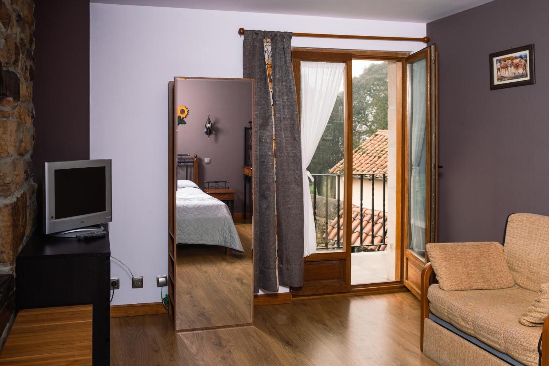 Standard Twin Room with Sofa