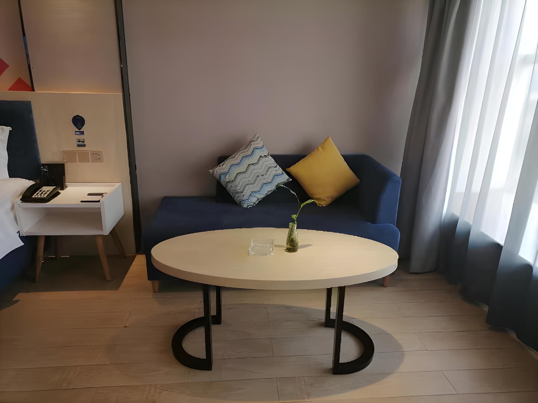 Dossen - Deluxe Bed Room