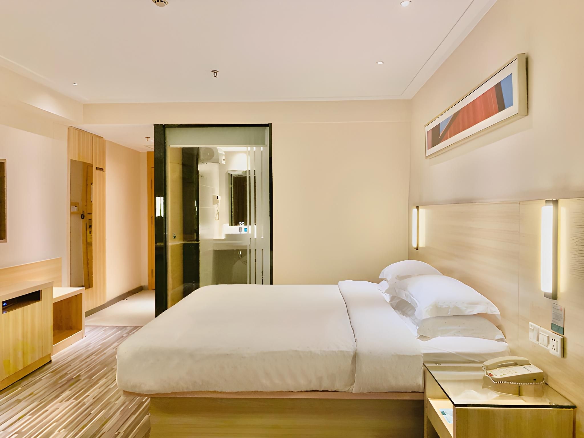 Dossen - Bed Room With River View