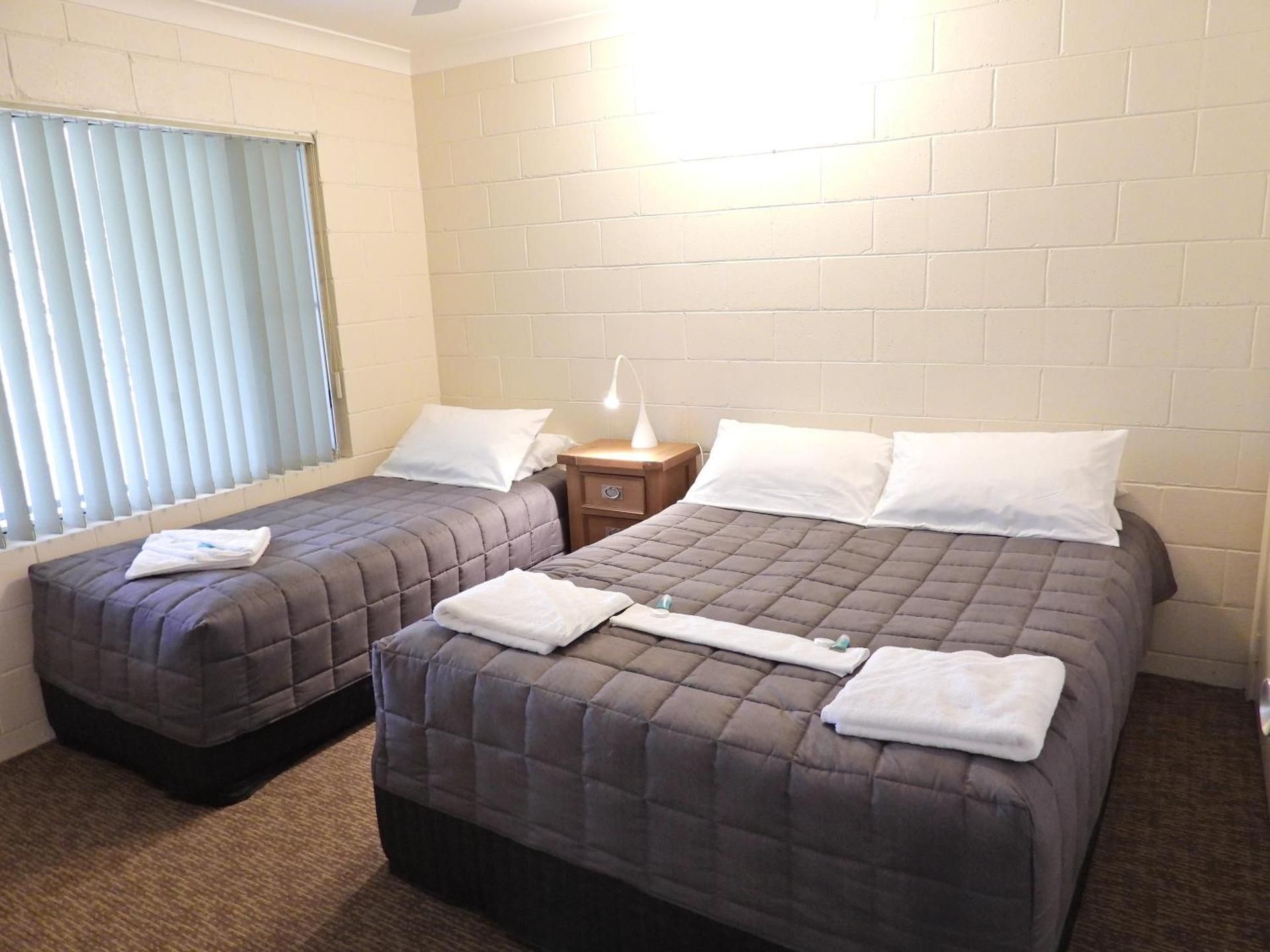 Warrumbungles Mountain Motel Family Room 2