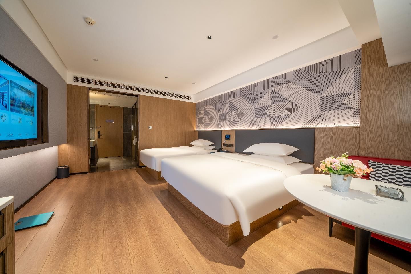 Dossen - Family Room