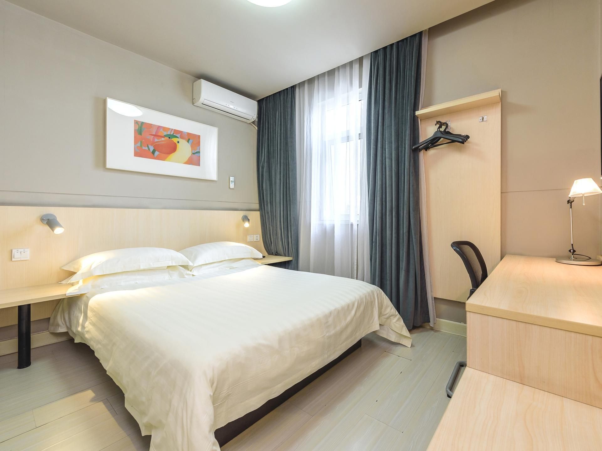 WH - Standard Room