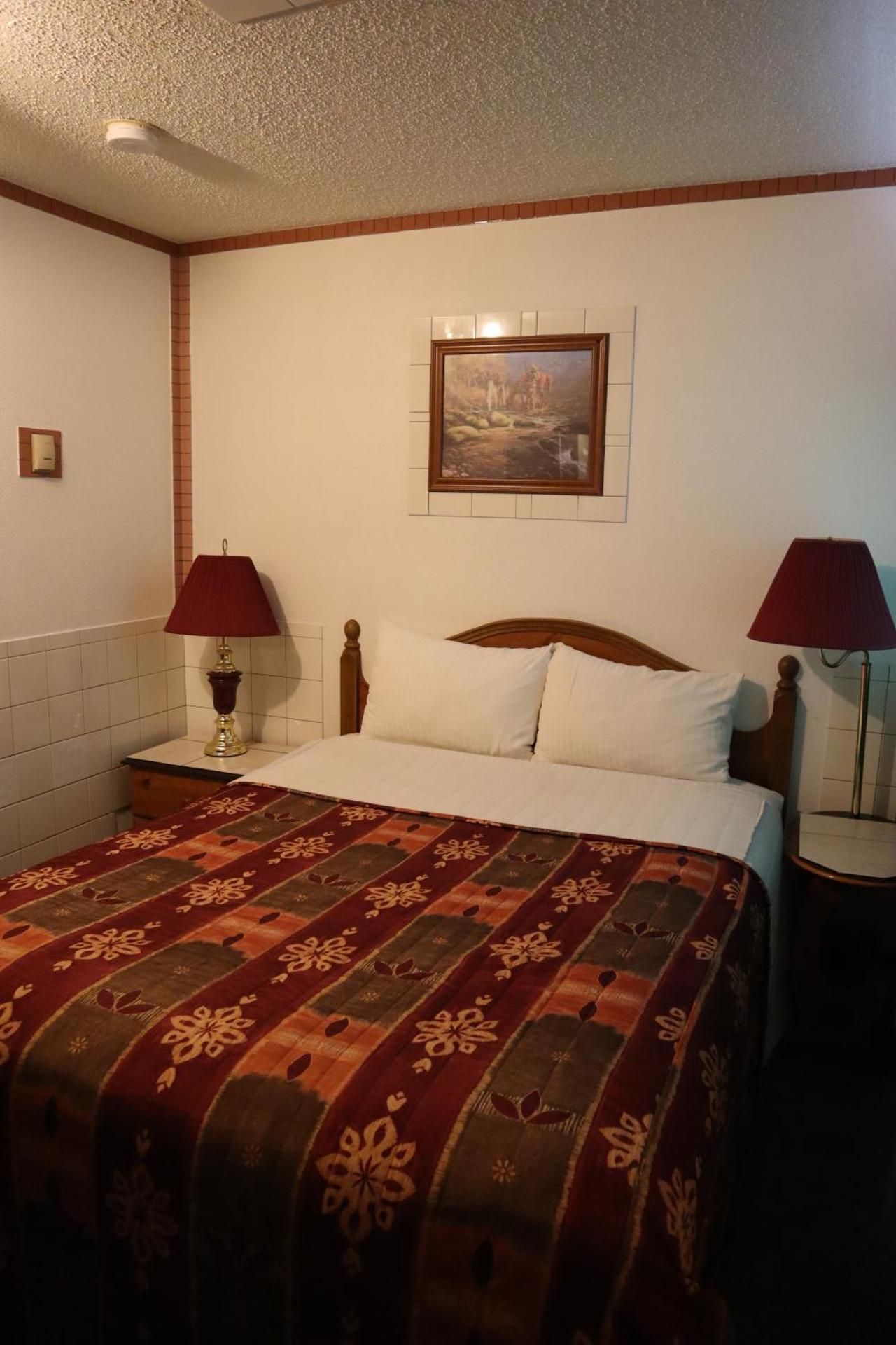Queen Suite