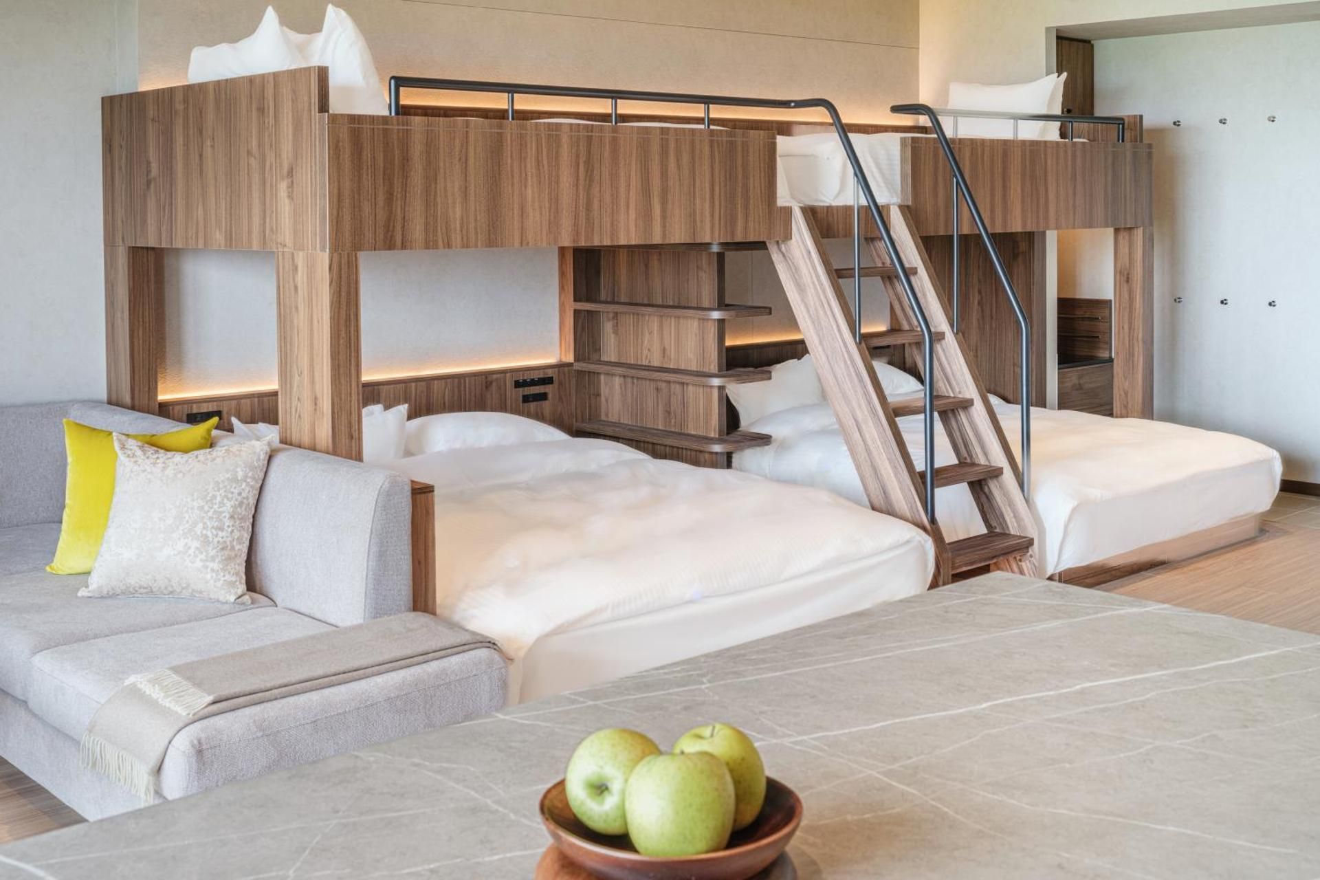 Tatami Executive Bunk - Ocean View