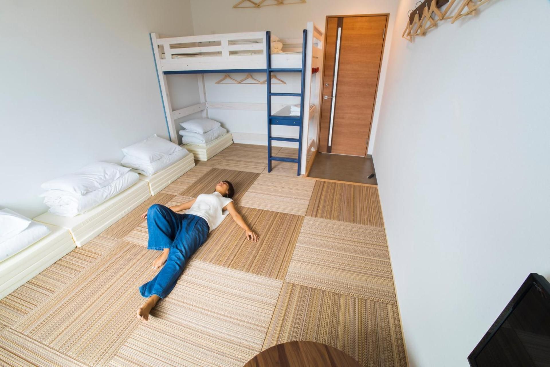 Japanese-Style Room
