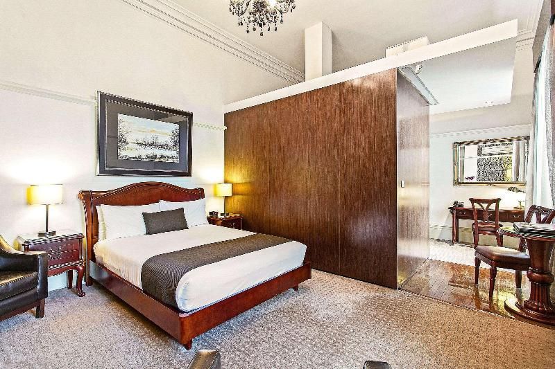 1 Queen Bed, Nonsmoking, Upgrade