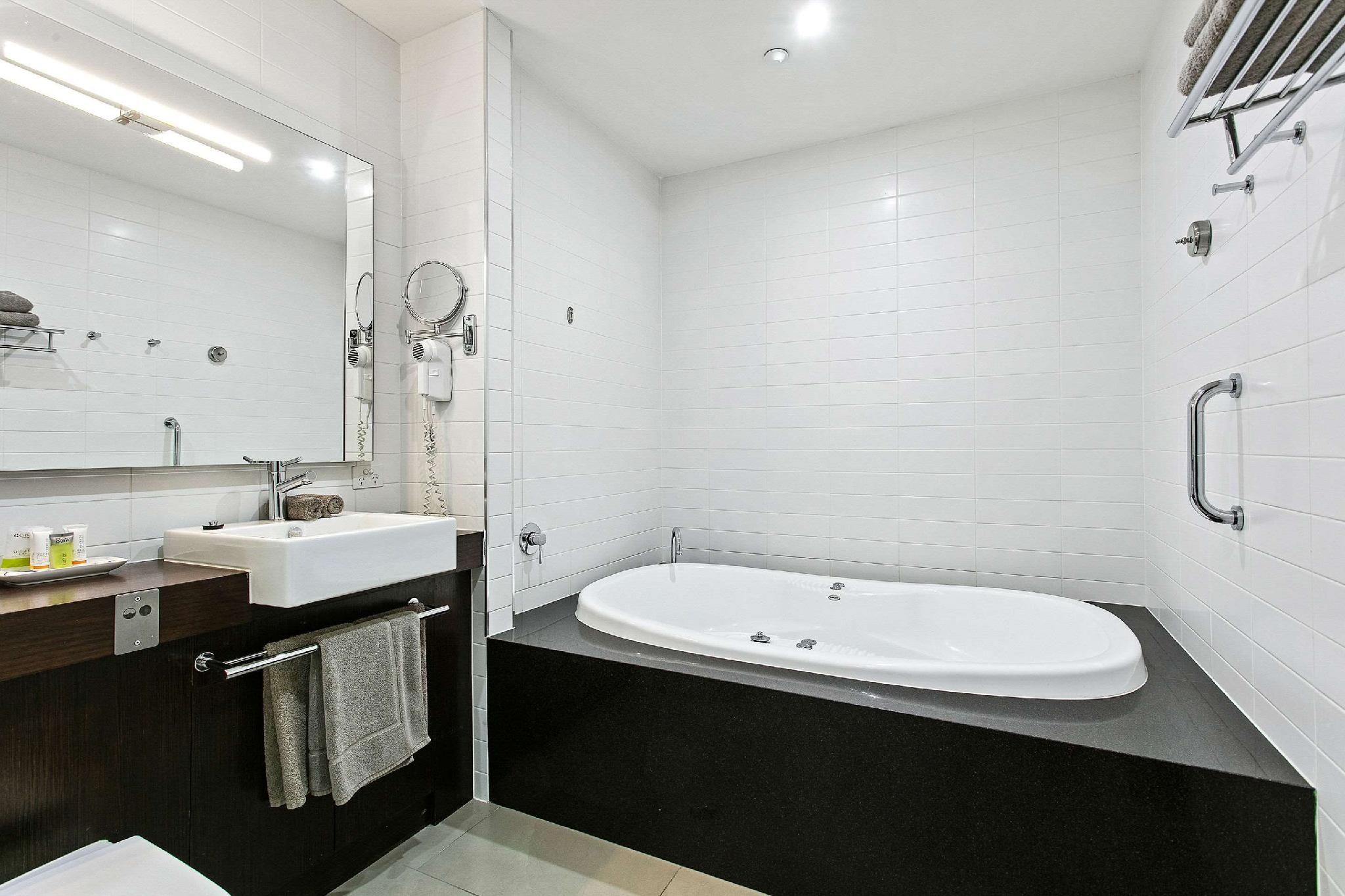 Executive King Room with Spa