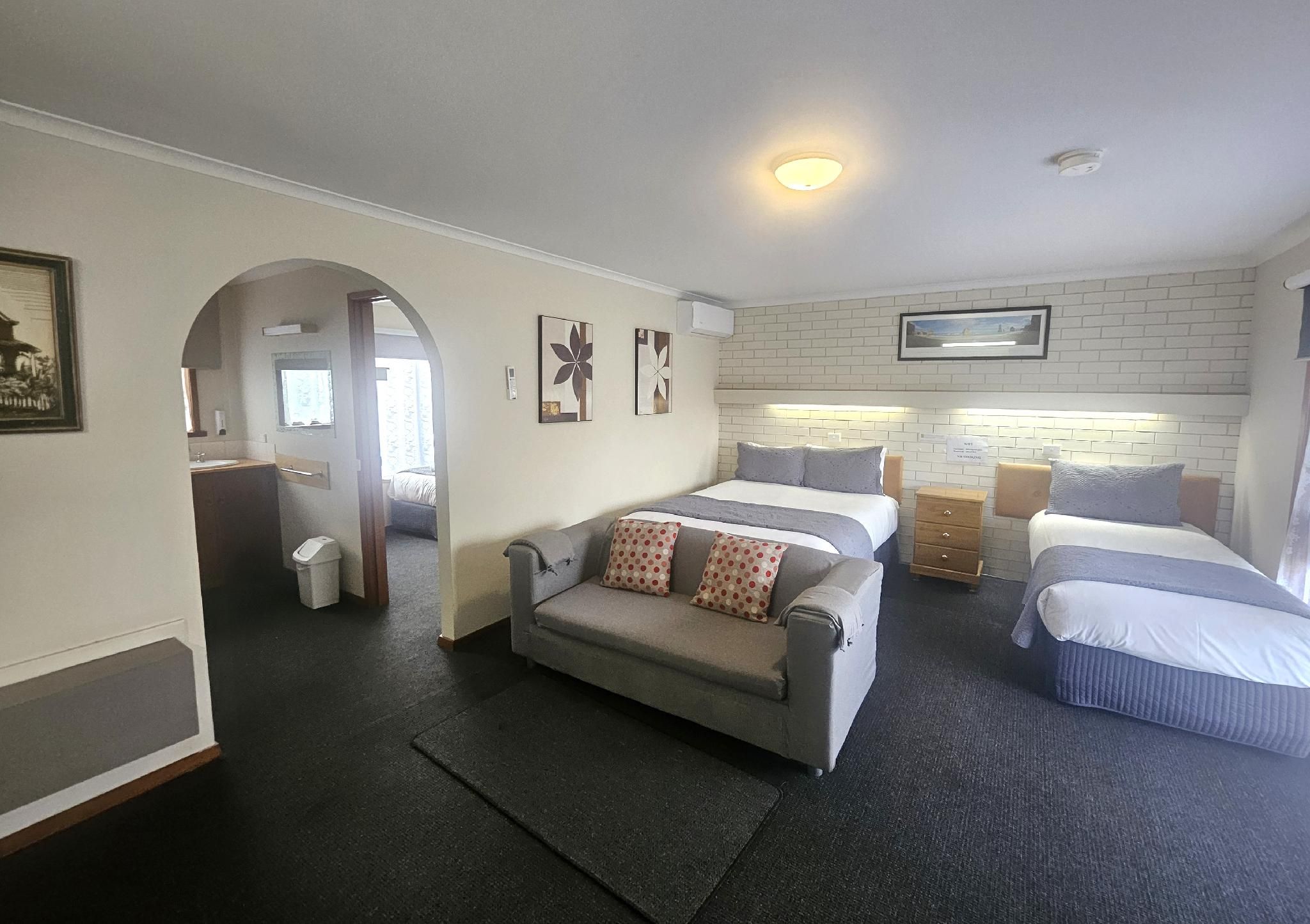 2 Bedroom Family Unit
