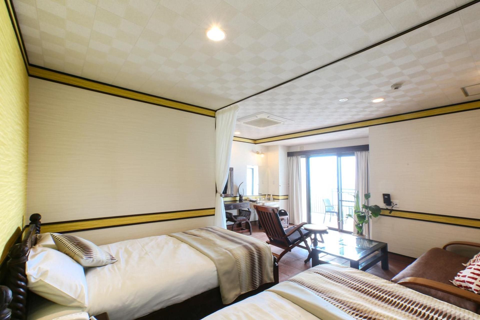 Twin Room with Sea View