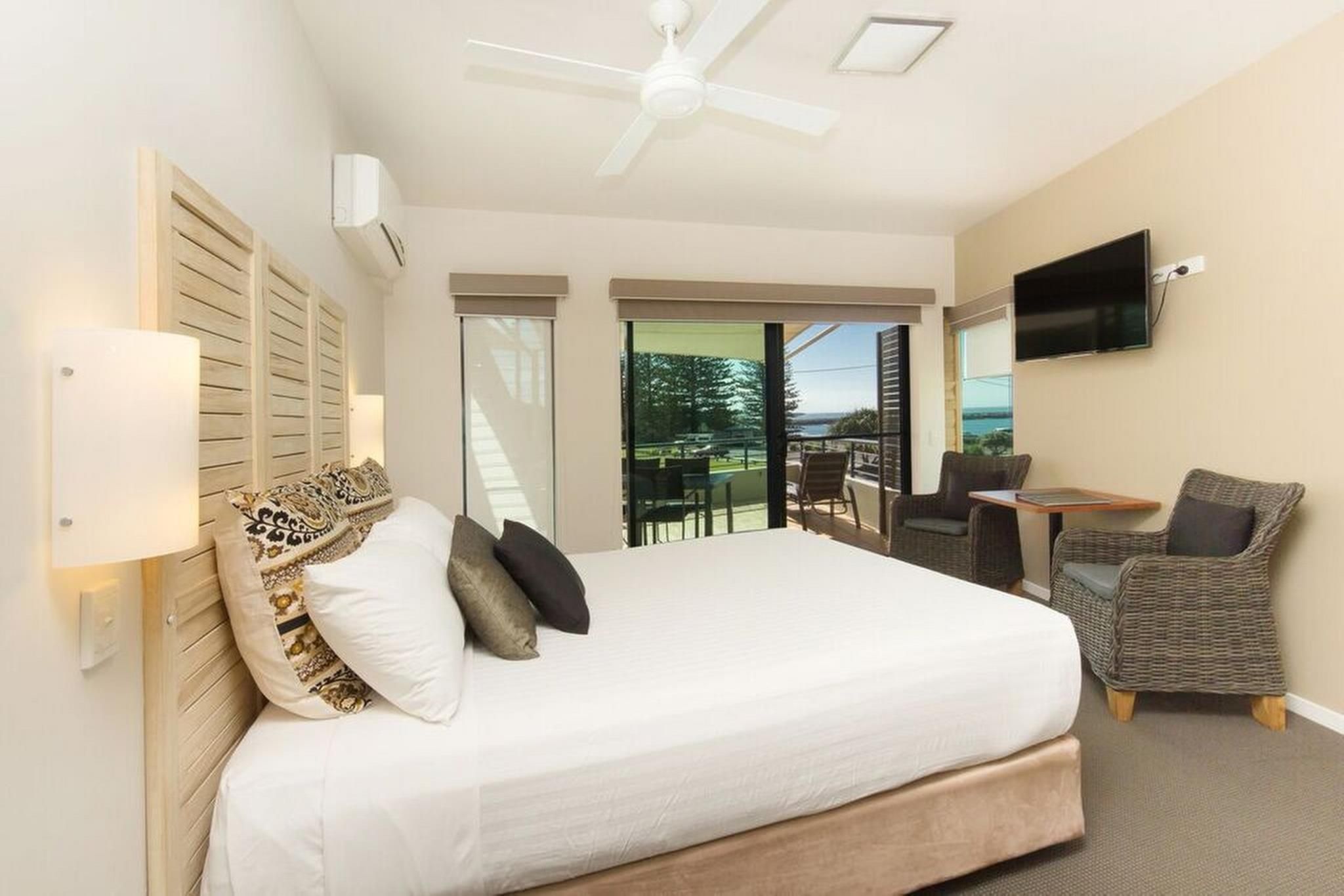Superior Ocean View Room