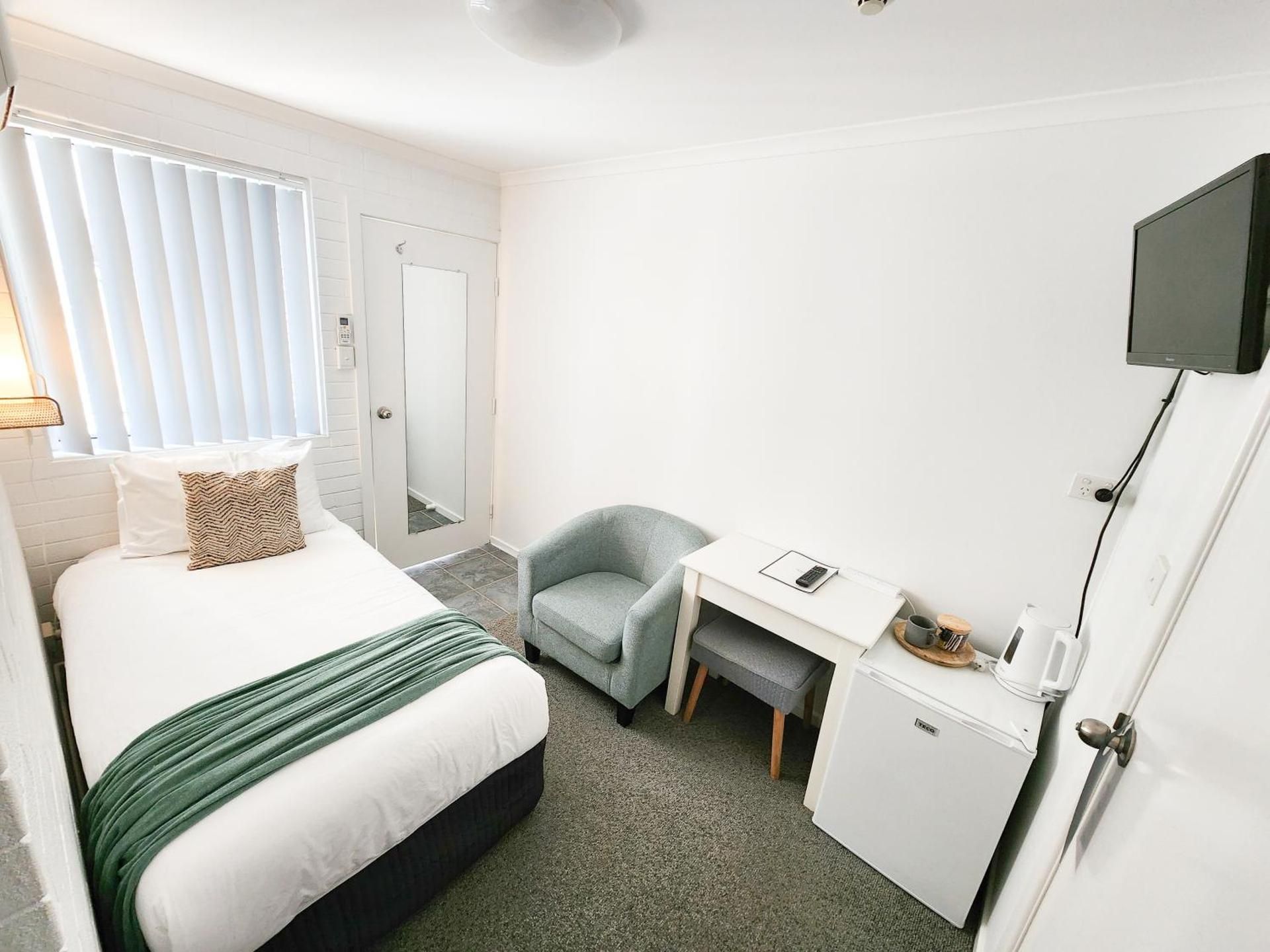 Ground Floor Budget Single Room