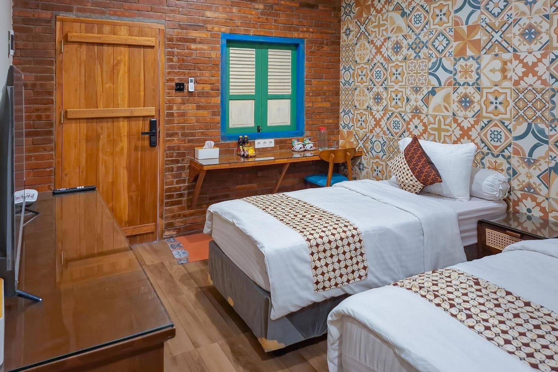 Twin Room