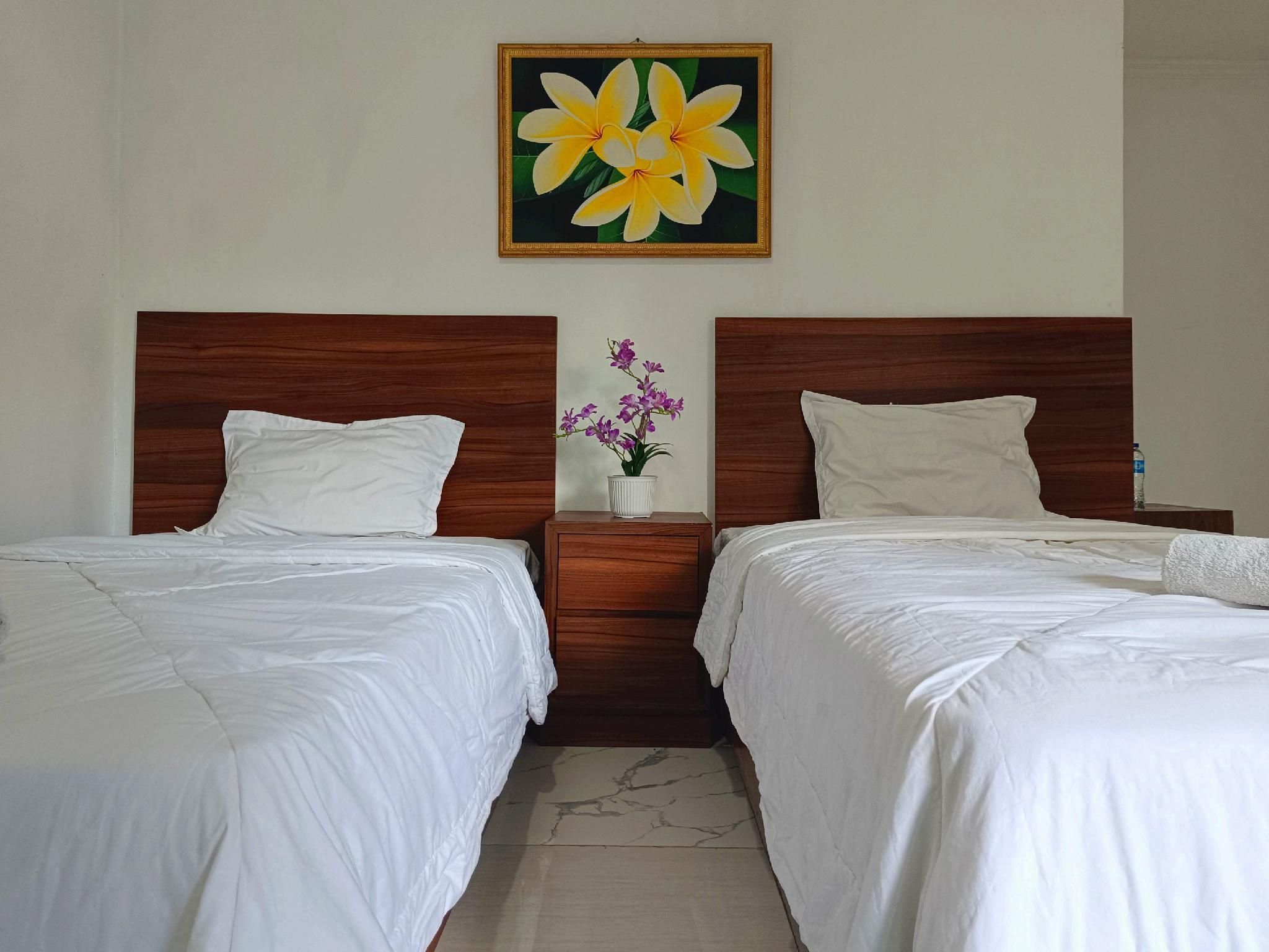 Guest House Gethsemane Deluxe Twin 2