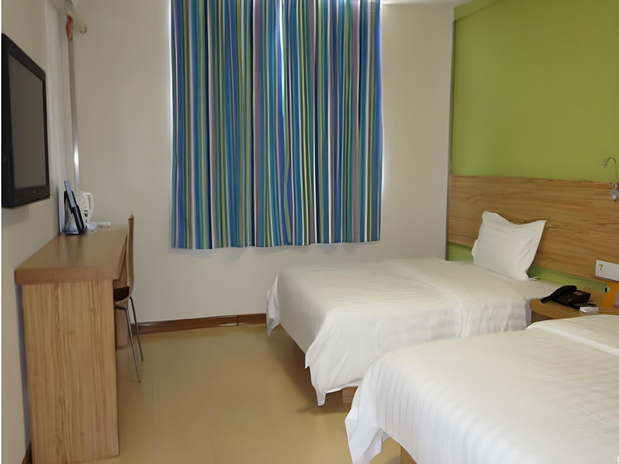 7 Days - Zizhu Twin Room