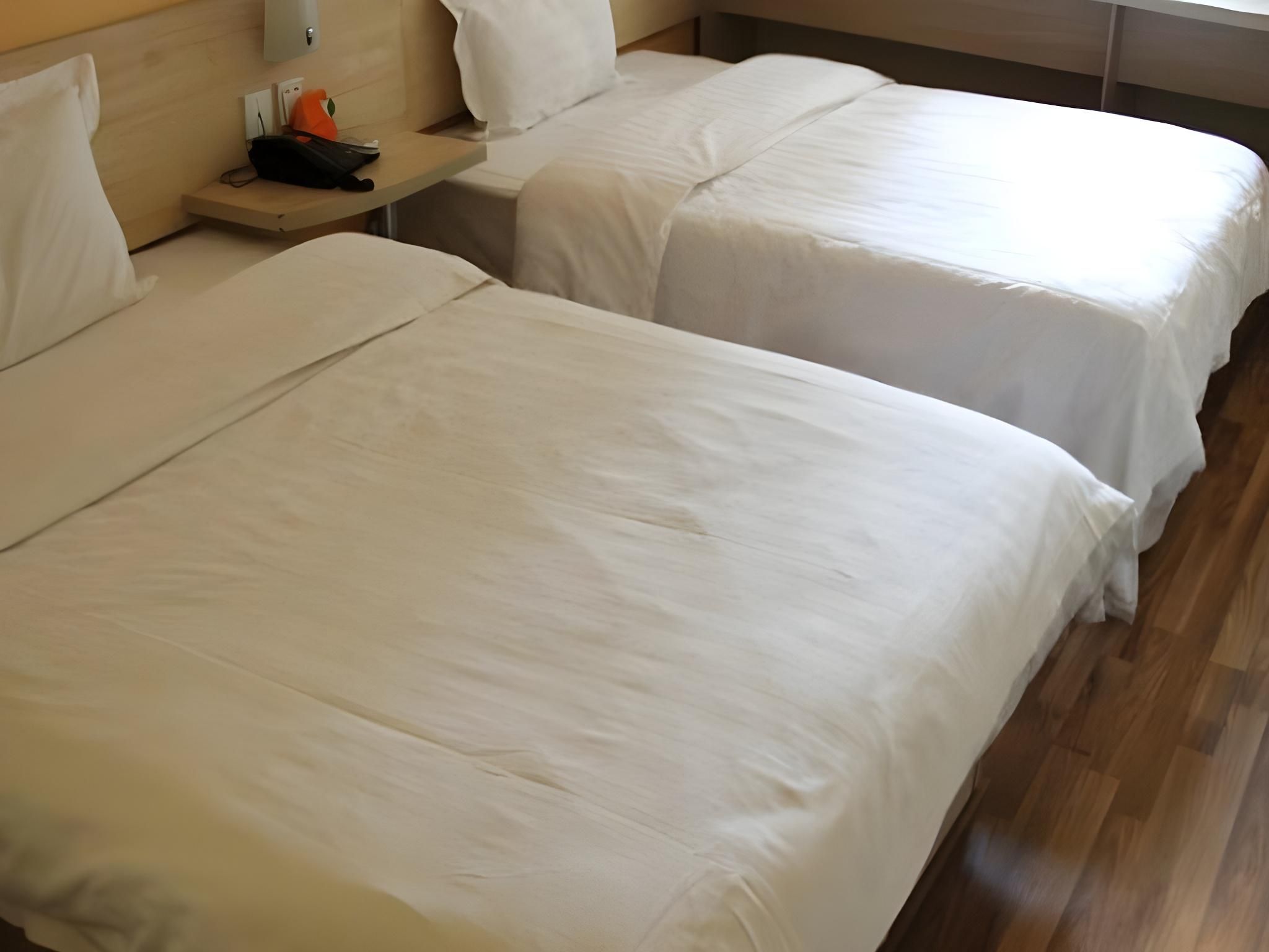 Corporate Twin, Guest room, 2 Twin/Single Bed(s), City view