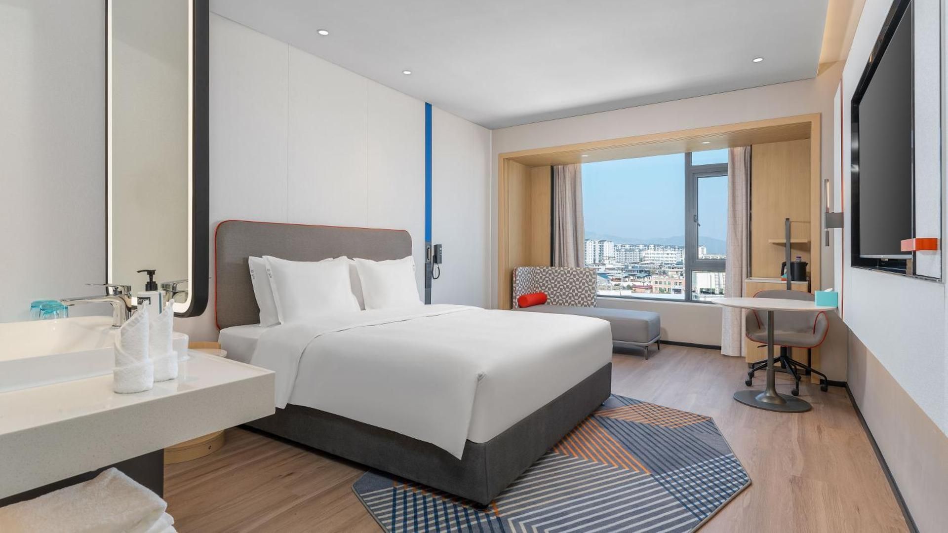 Standard King Room with Stocked Mini-bar