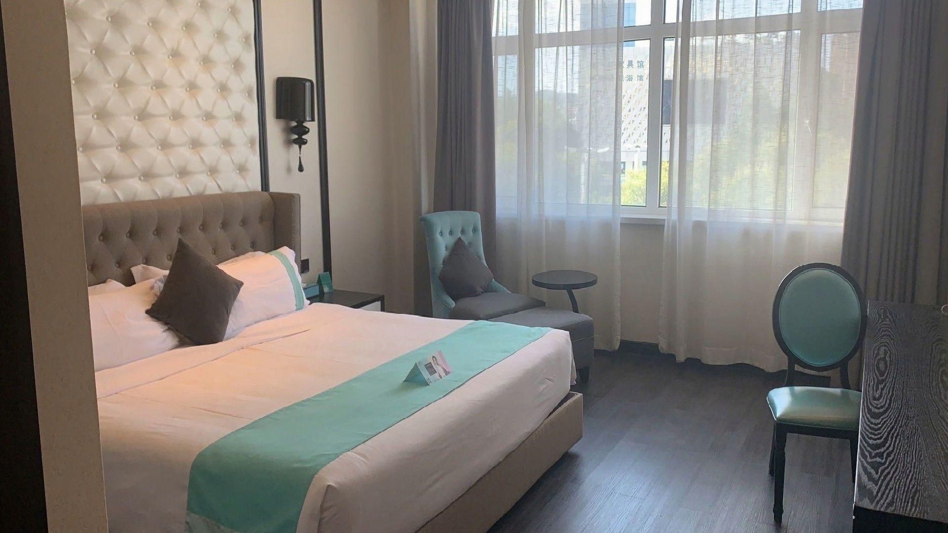 Xana - Business Bed Room