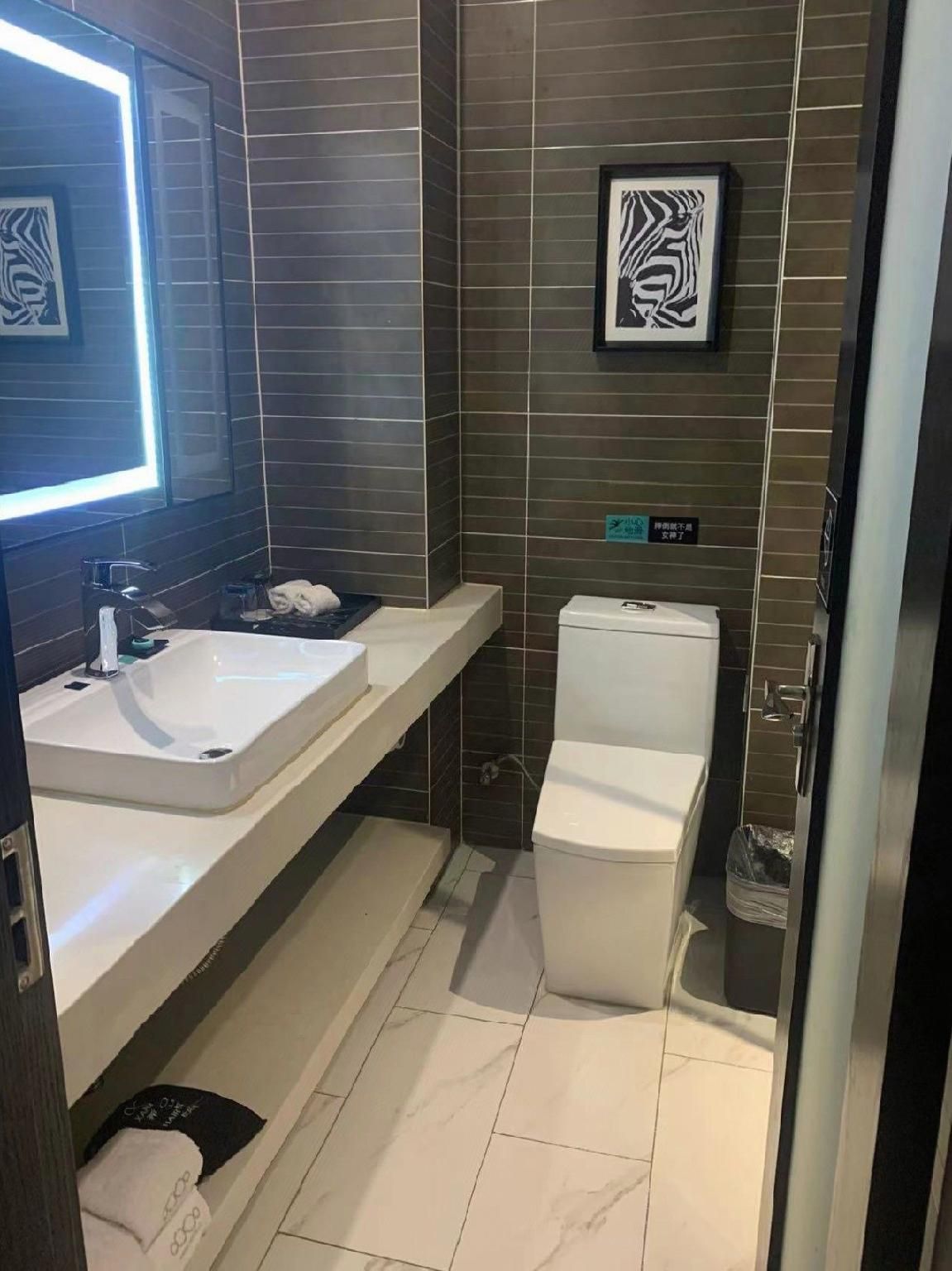 Xana Hotelle·Suifenhe International Passenger Pedestrian Street Xana - Family 3