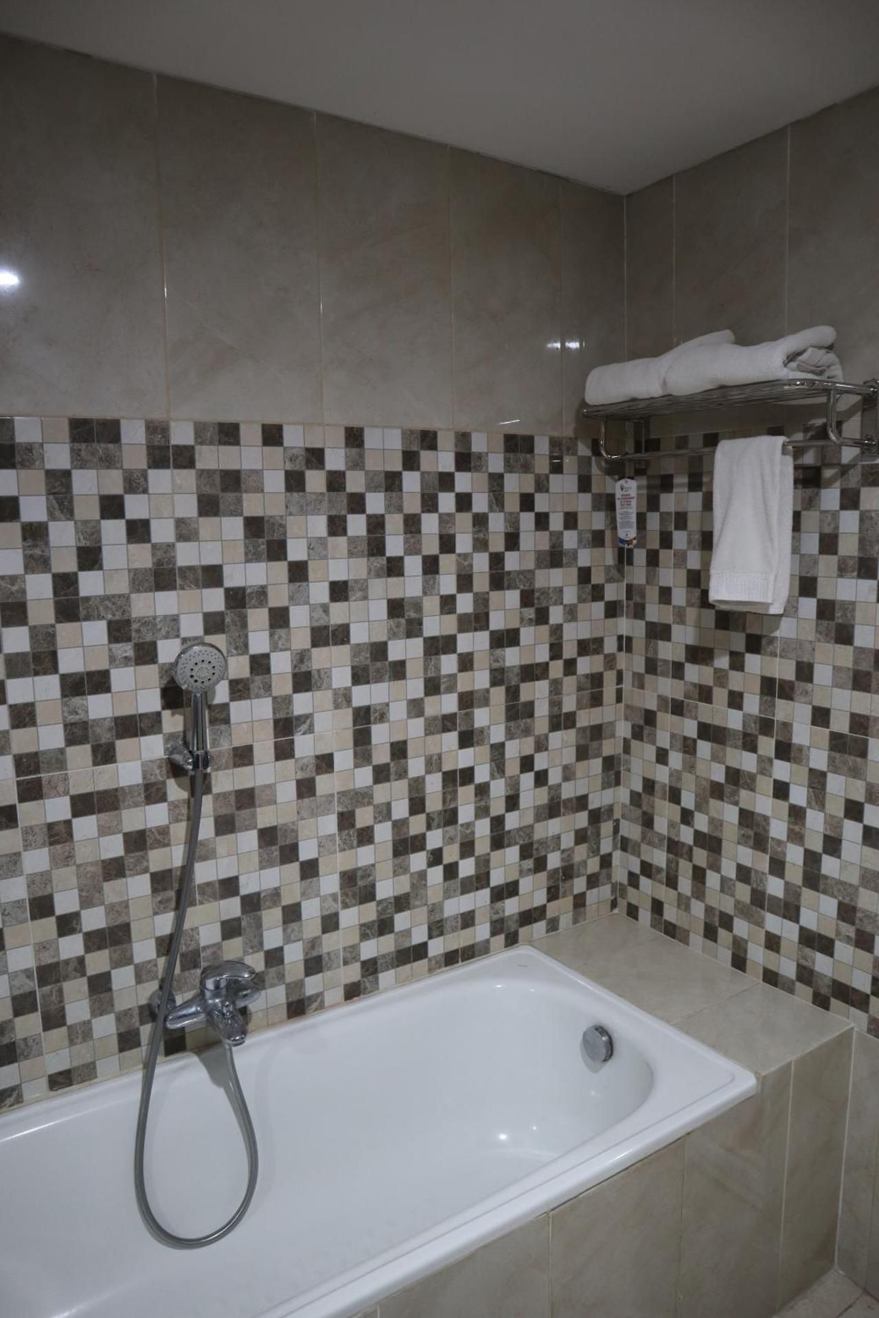 Hotel Dafam Pekalongan Royal Suite Room 2