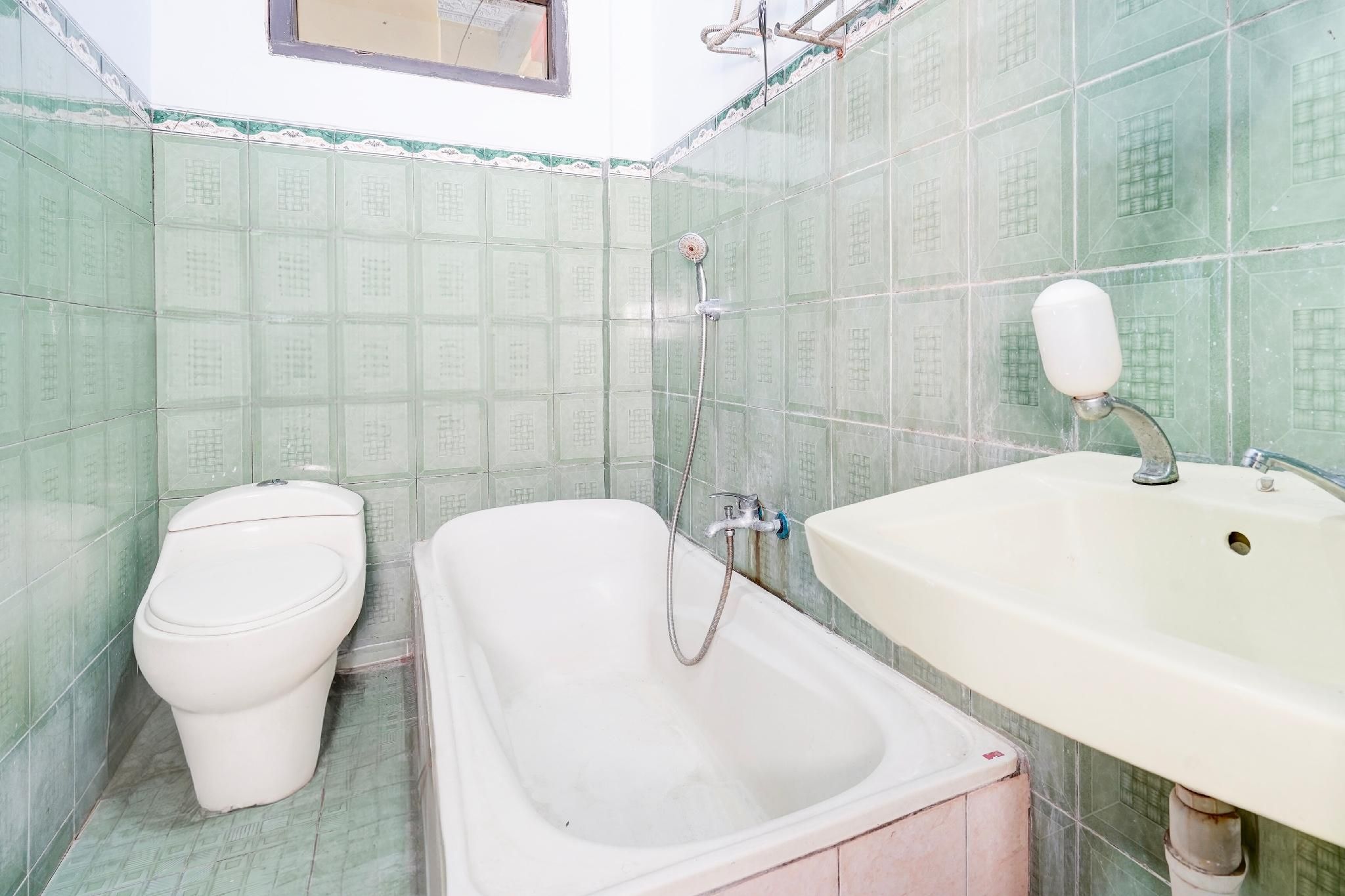 Collection O Kauman Near Stasiun Pekalongan Formerly Hotel Dian Chandar Deluxe Twin 3