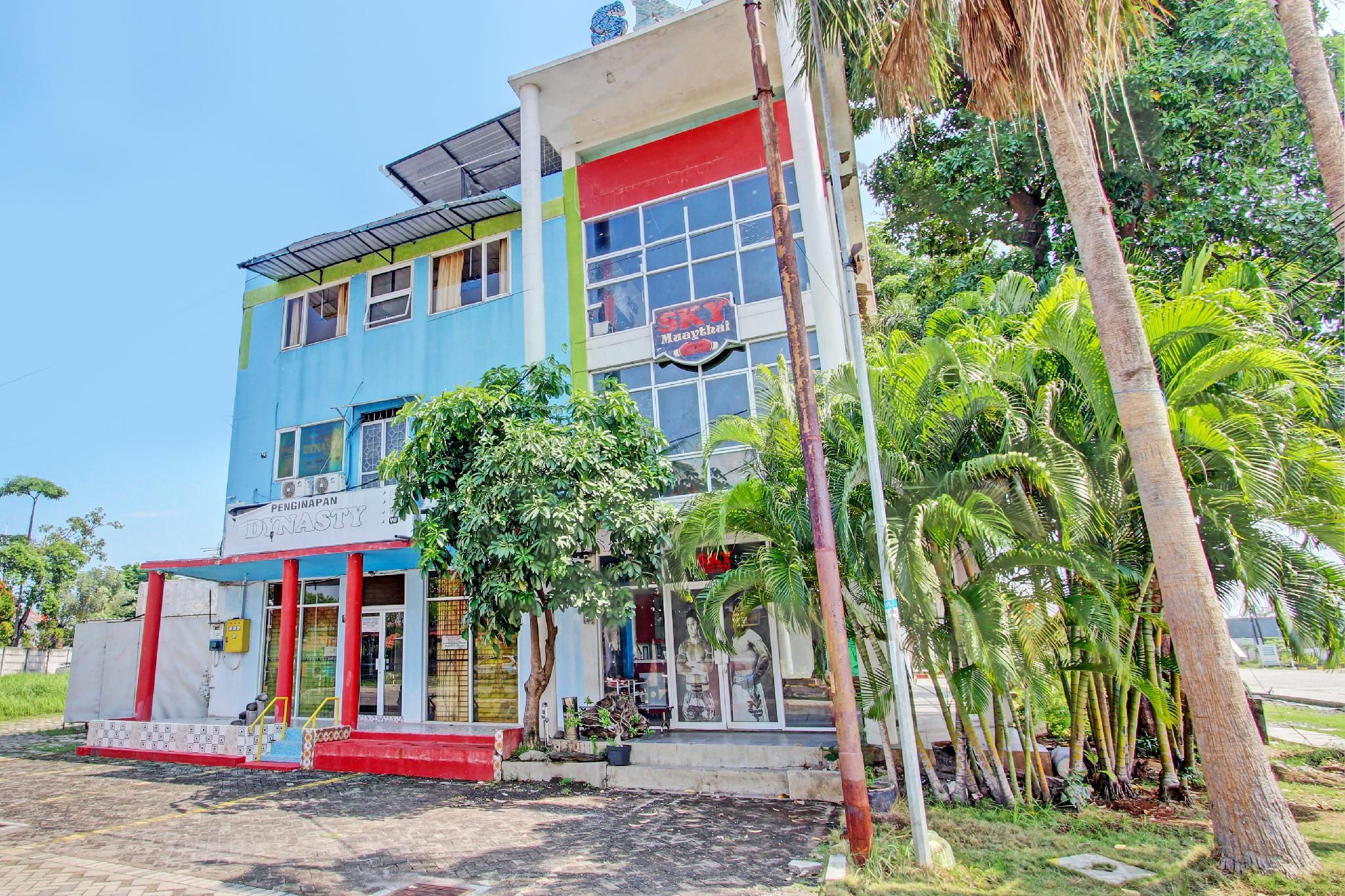 Capital O 93361 Dynasty Inn Syariah