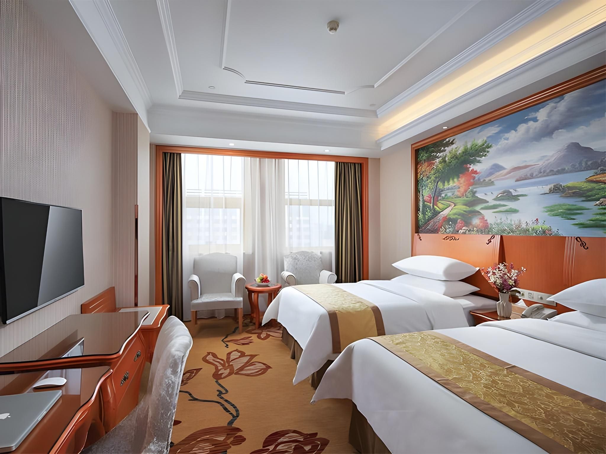 Vienna Hotel Jiangsu Rugao Wuyue Plaza Vienna - Business Twin Room