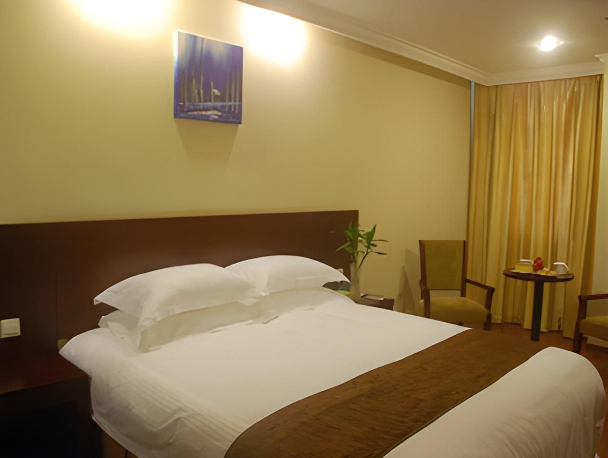 GTI - 1 Bed Guest Room, 1.5M Bed