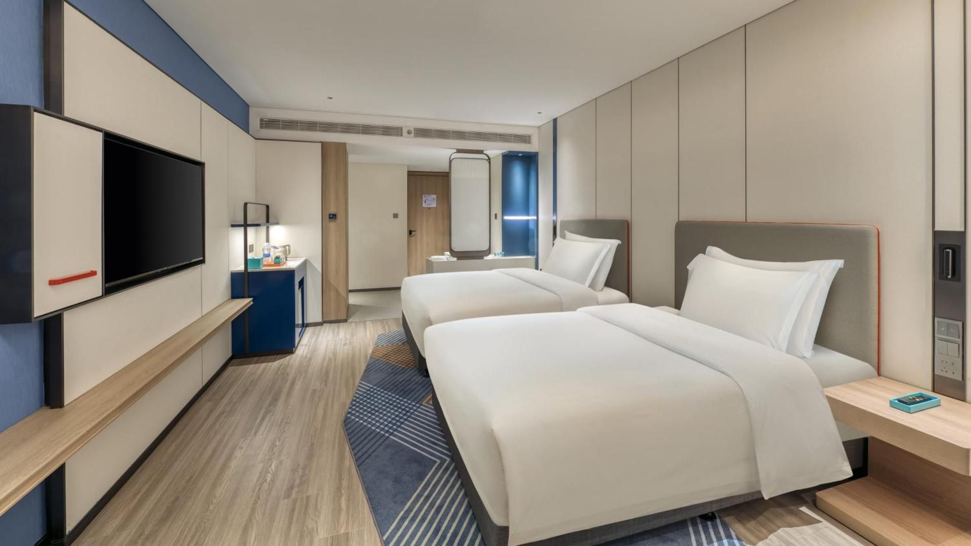 Standard Double Room with Two Double Beds