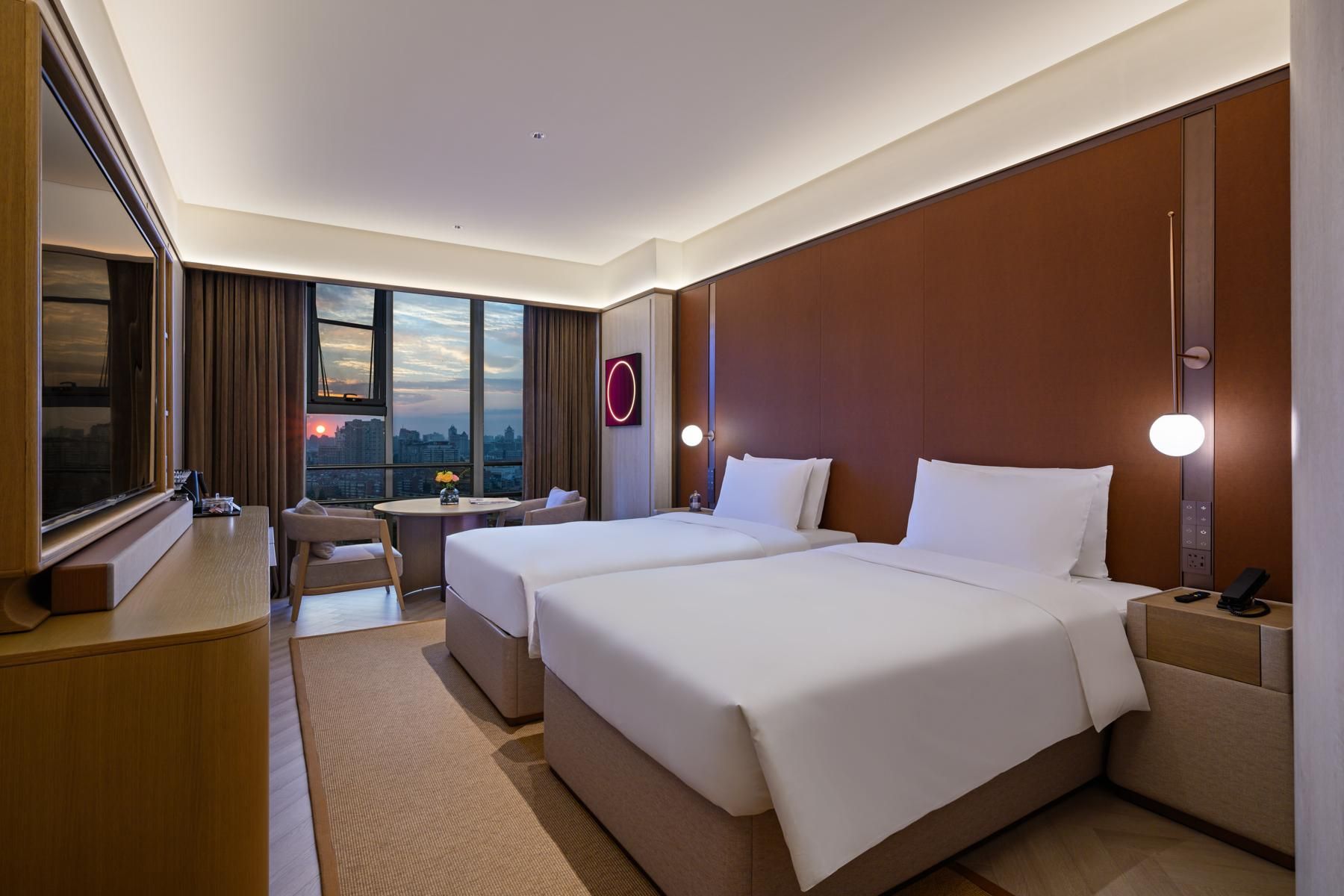 Huazhu - Deluxe Twin Room