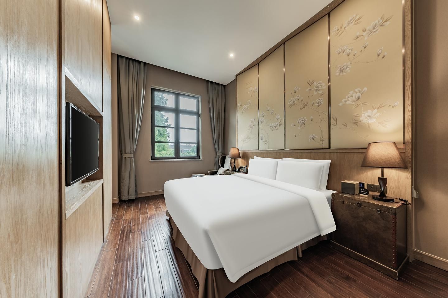 Dossen - Executive Suite